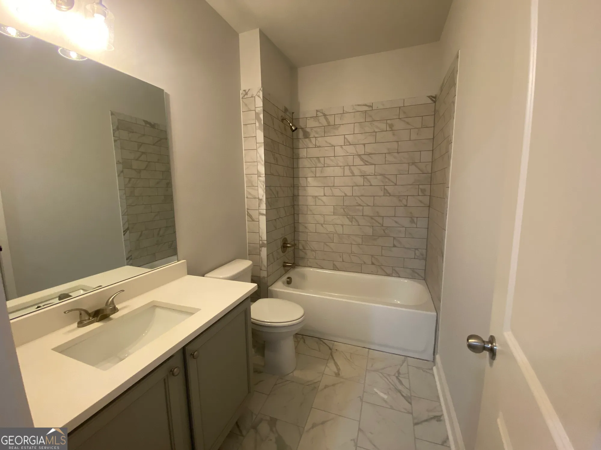 Property Slideshow image 27 of 51 | 184 montview dr # 111, Jefferson, GA, 30549