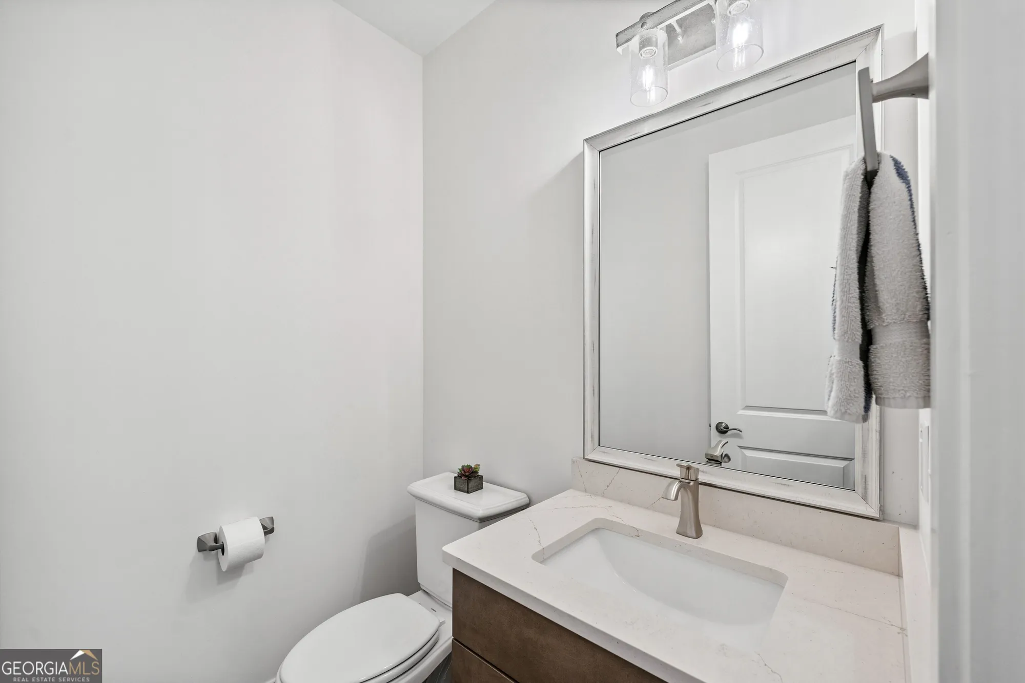 Property Slideshow image 43 of 108 | 181 ontario ln # 2, Hoschton, GA, 30548