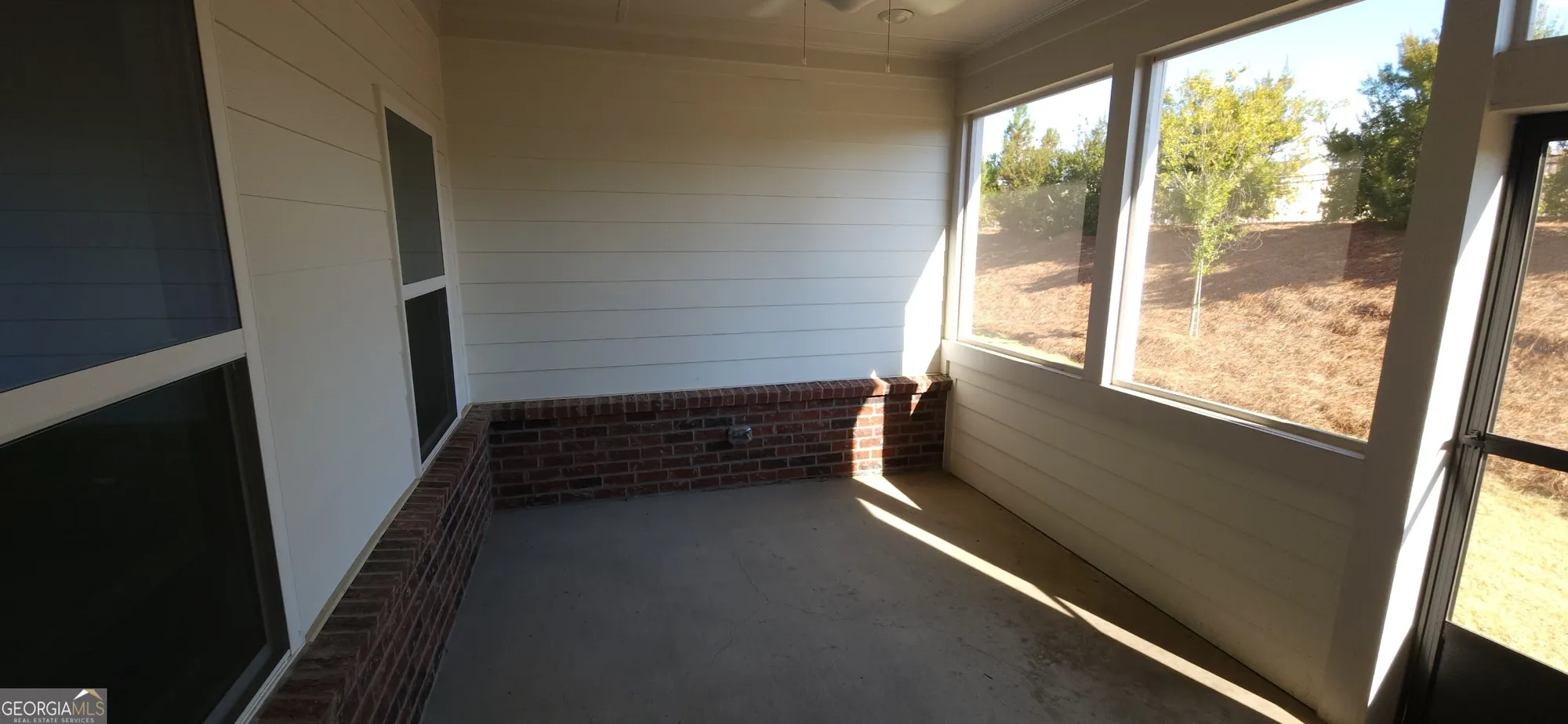 Property Slideshow image 23 of 24 | 2606 dorset ln, Grayson, GA, 30017