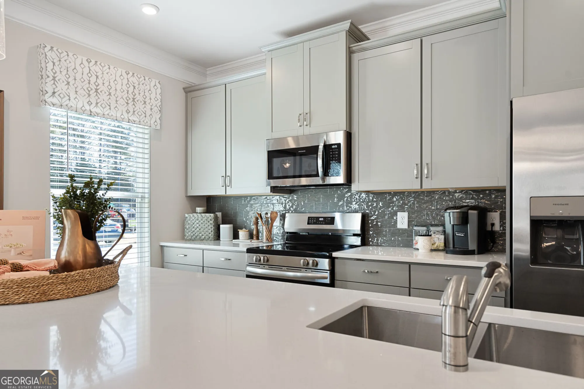 Property Slideshow image 8 of 36 | 8041 haven springs trce, Douglasville, GA, 30134