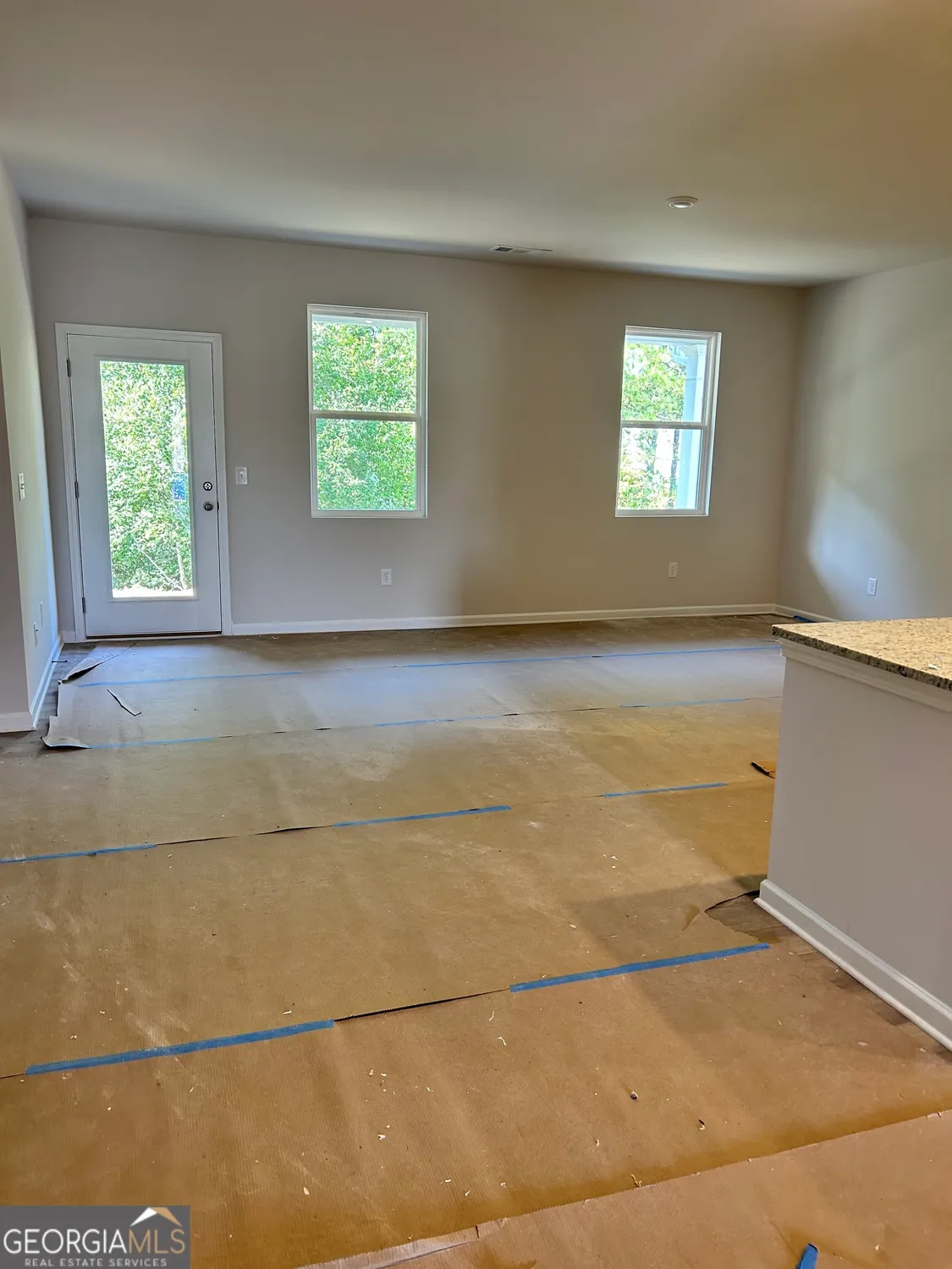 Property Slideshow image 15 of 31 | 207 hydrangea ct # 29, Dallas, GA, 30132