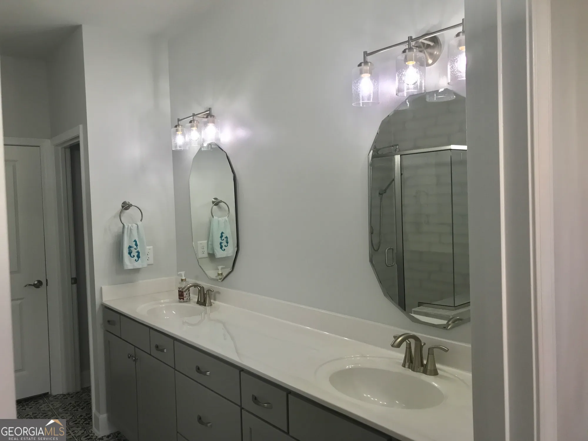 Property Slideshow image 12 of 41 | 5222 morrell rd, Hoschton, GA, 30548