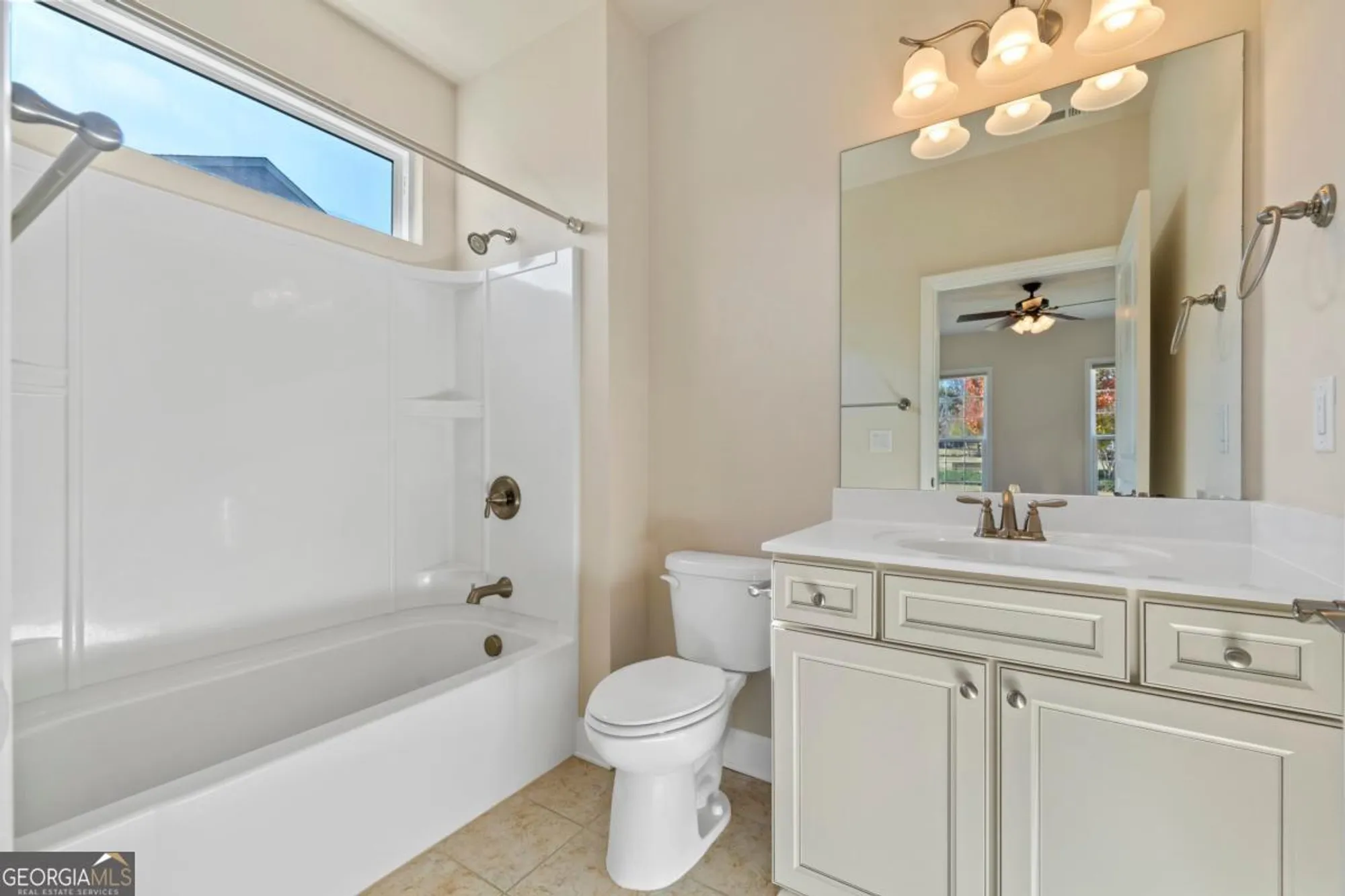 Property Slideshow image 41 of 51 | 1111 lakefront ct, Greensboro, GA, 30642