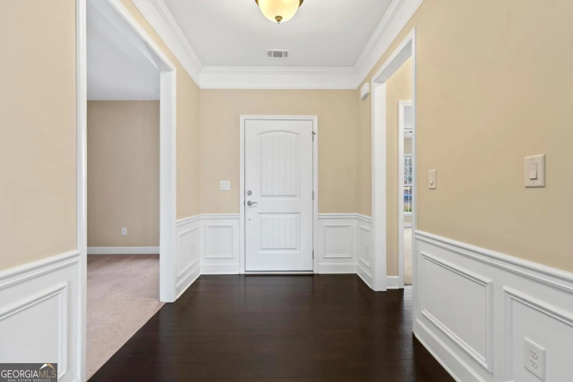 Property Slideshow image 11 of 51 | 1111 lakefront ct, Greensboro, GA, 30642