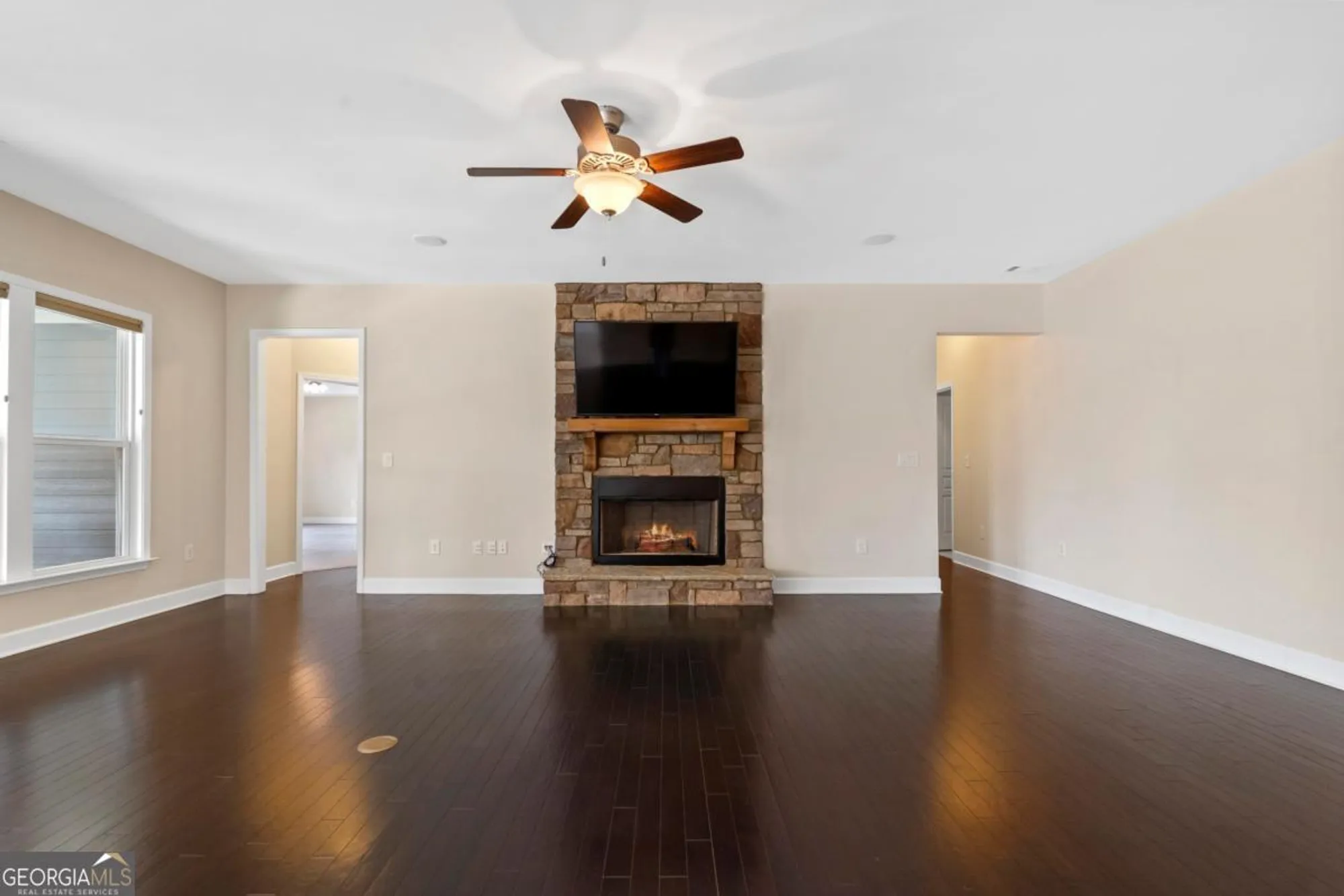 Property Slideshow image 15 of 51 | 1111 lakefront ct, Greensboro, GA, 30642