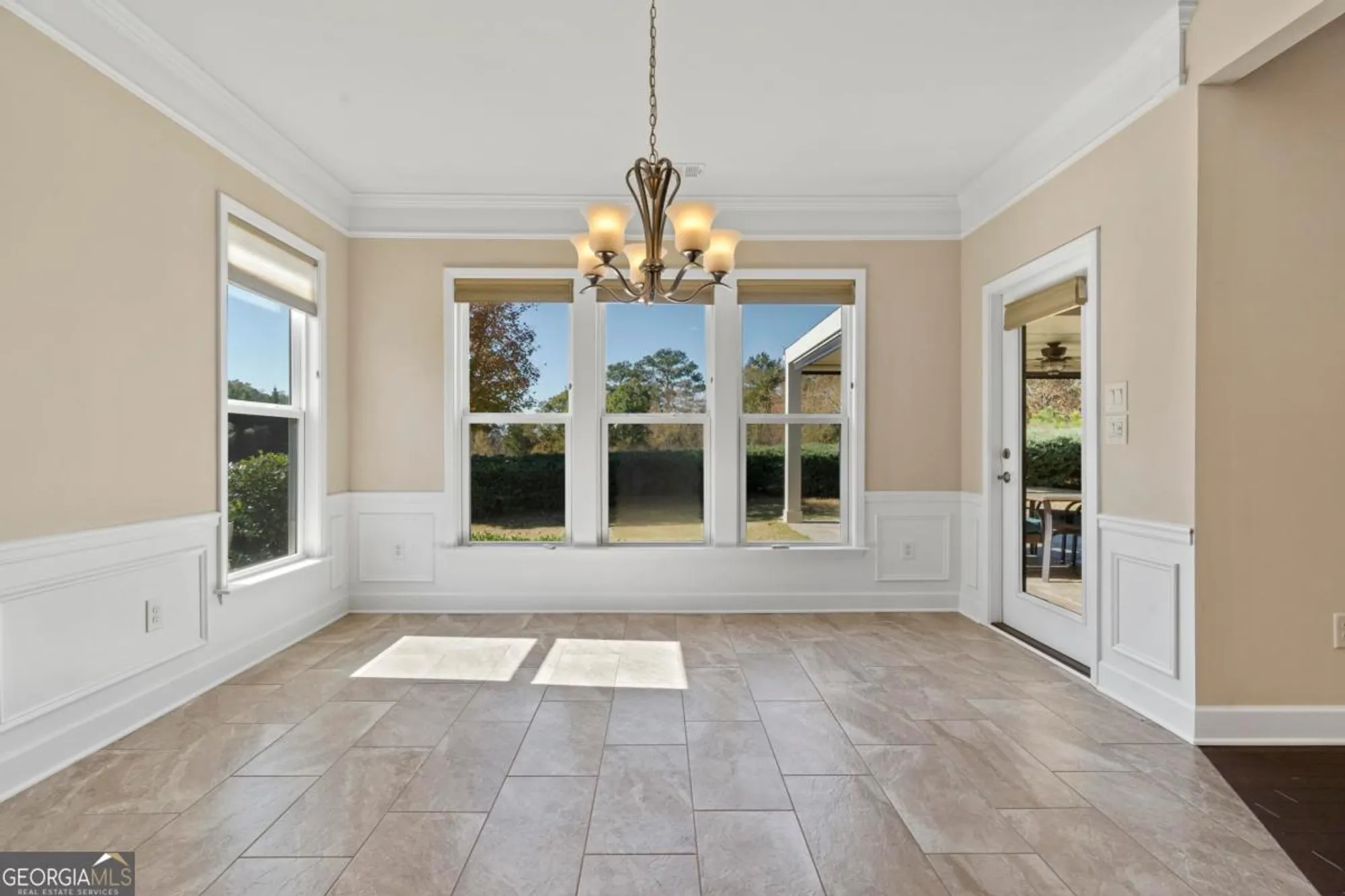 Property Slideshow image 28 of 51 | 1111 lakefront ct, Greensboro, GA, 30642