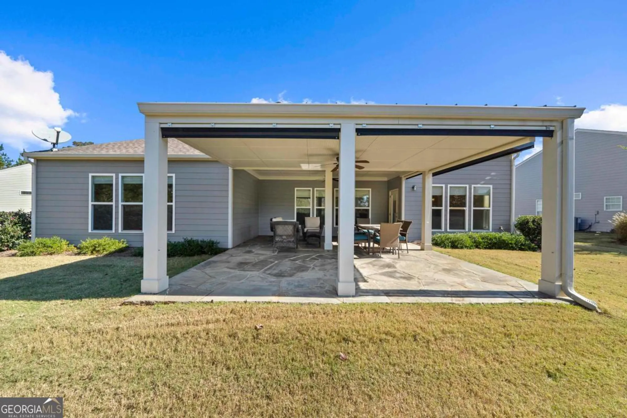 Property Slideshow image 5 of 51 | 1111 lakefront ct, Greensboro, GA, 30642