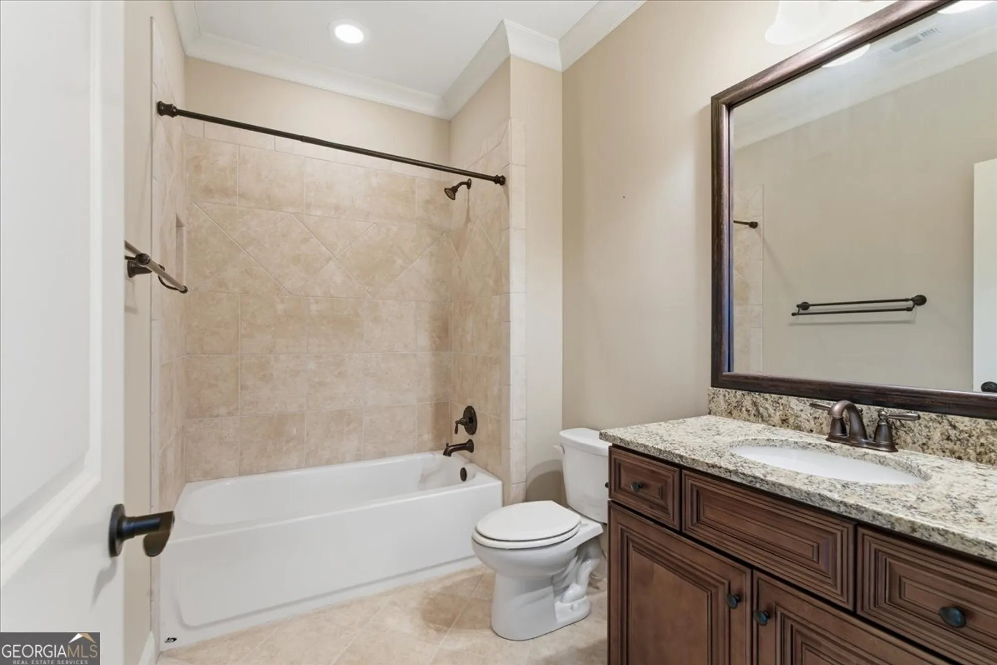 Property Slideshow image 19 of 27 | 64 cedarcrest village ct, Acworth, GA, 30101