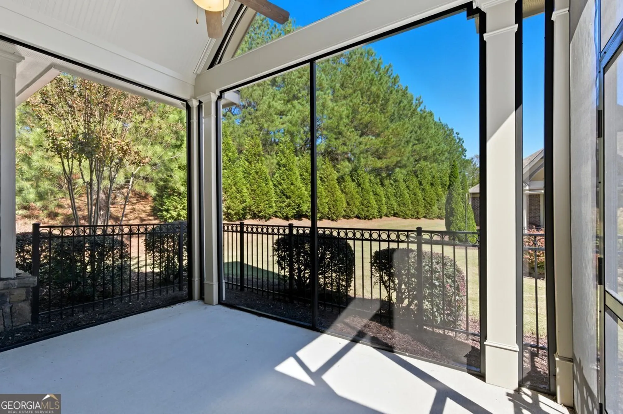 Property Slideshow image 23 of 27 | 64 cedarcrest village ct, Acworth, GA, 30101