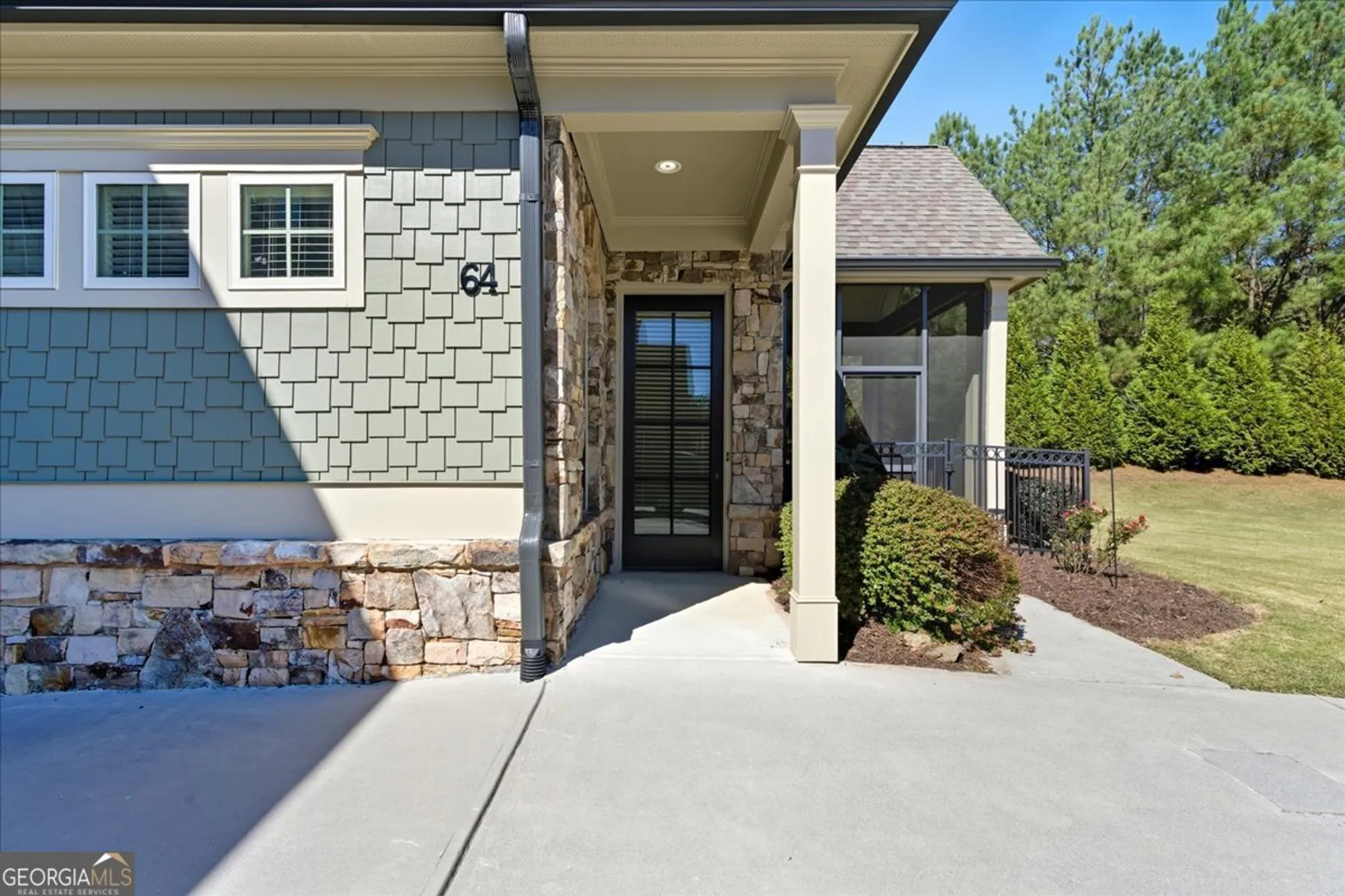 Property Slideshow image 7 of 27 | 64 cedarcrest village ct, Acworth, GA, 30101