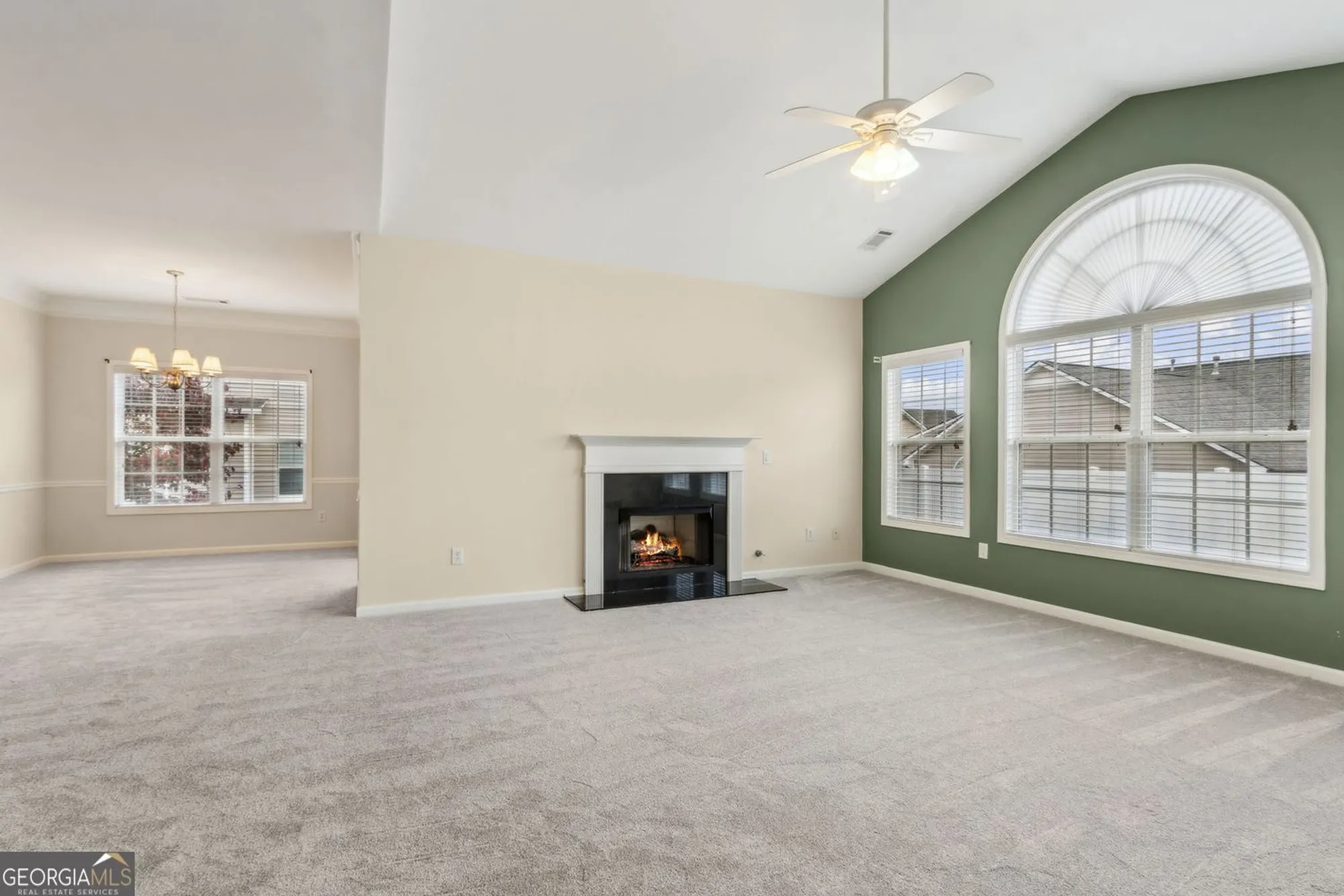 Property Slideshow image 14 of 52 | 816 ideal pl, Winder, GA, 30680