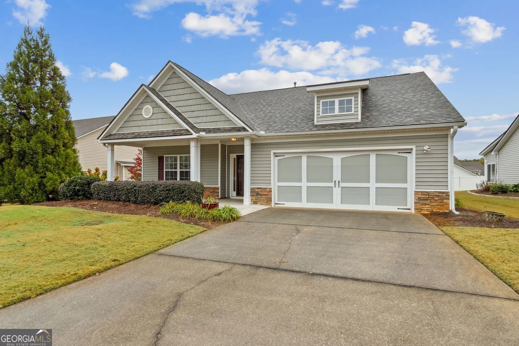 Property Slideshow image 8 of 52 | 816 ideal pl, Winder, GA, 30680