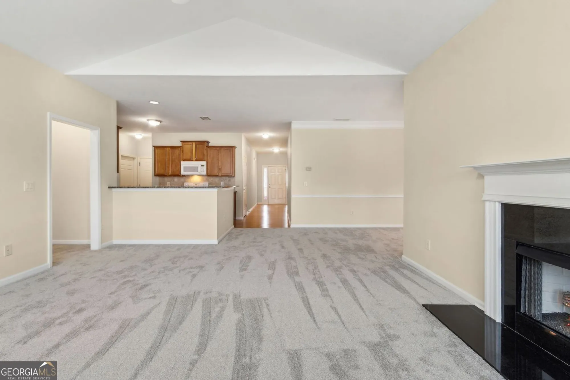 Property Slideshow image 17 of 52 | 816 ideal pl, Winder, GA, 30680