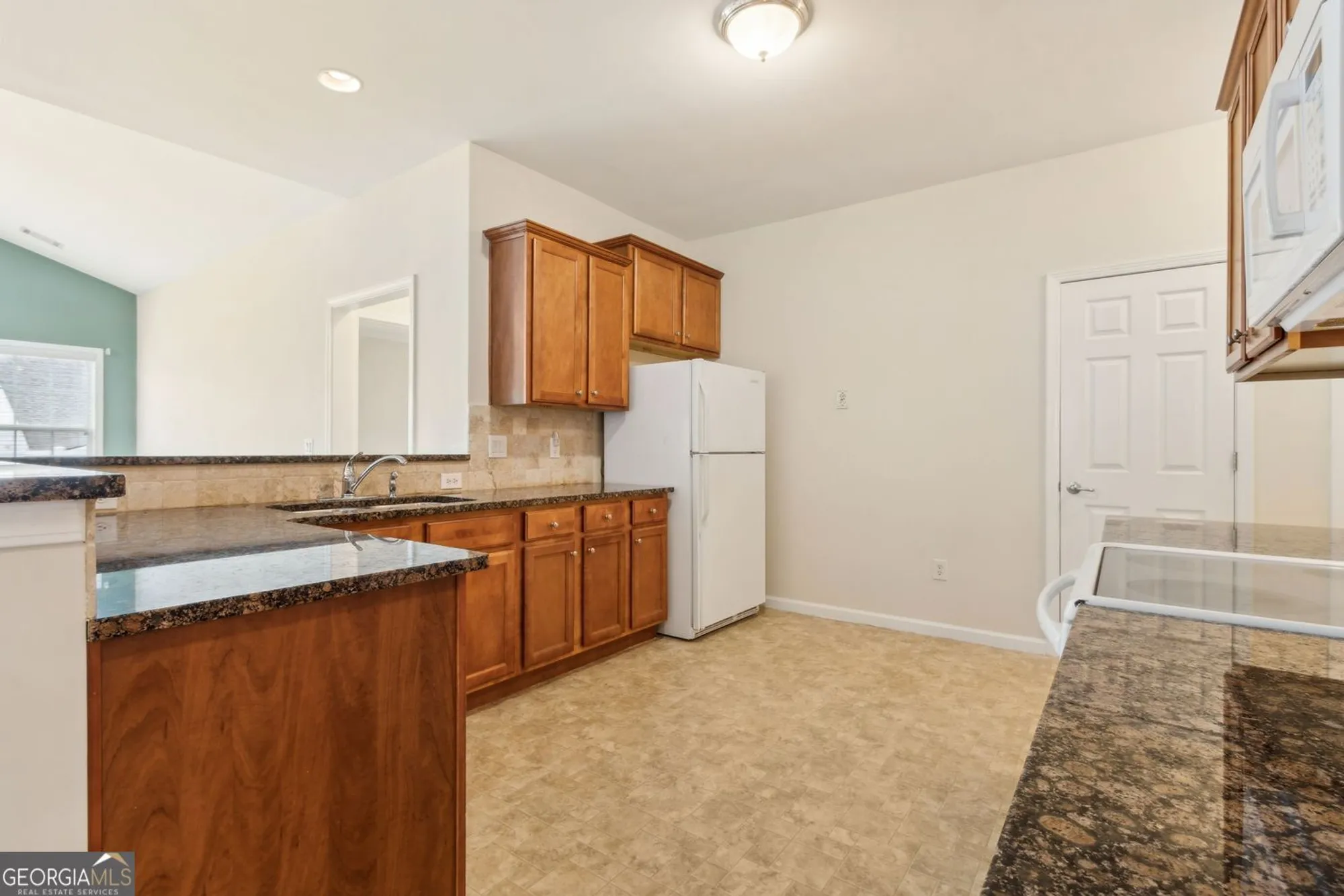 Property Slideshow image 26 of 52 | 816 ideal pl, Winder, GA, 30680