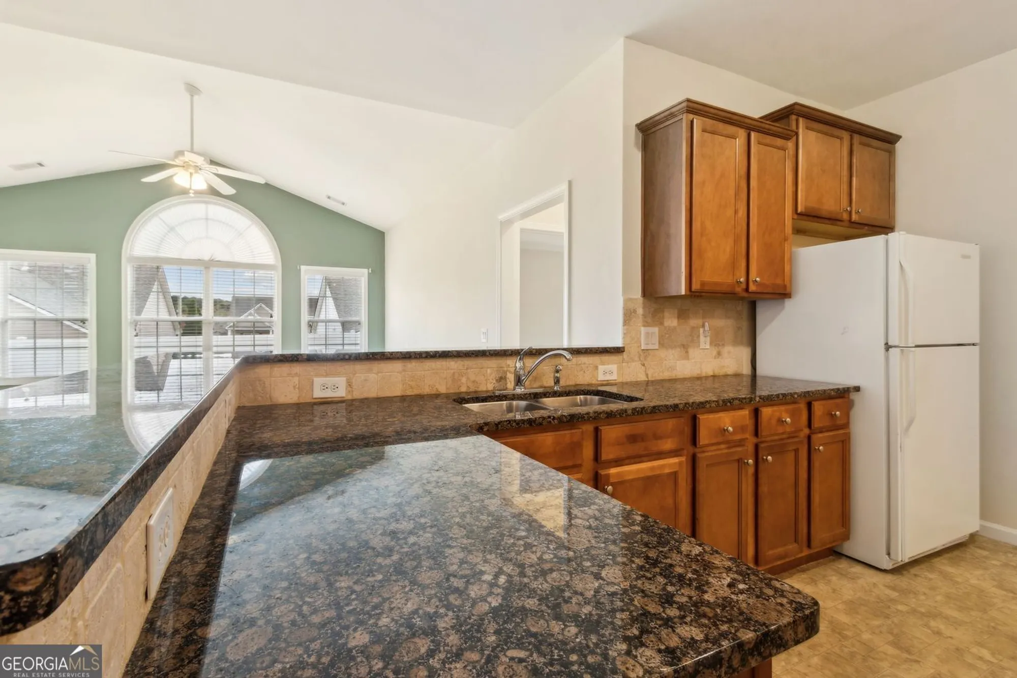 Property Slideshow image 28 of 52 | 816 ideal pl, Winder, GA, 30680