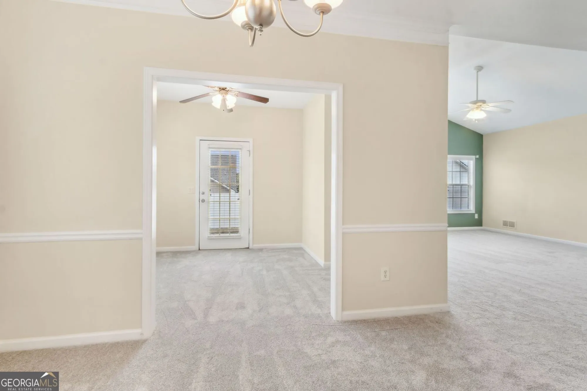 Property Slideshow image 20 of 52 | 816 ideal pl, Winder, GA, 30680