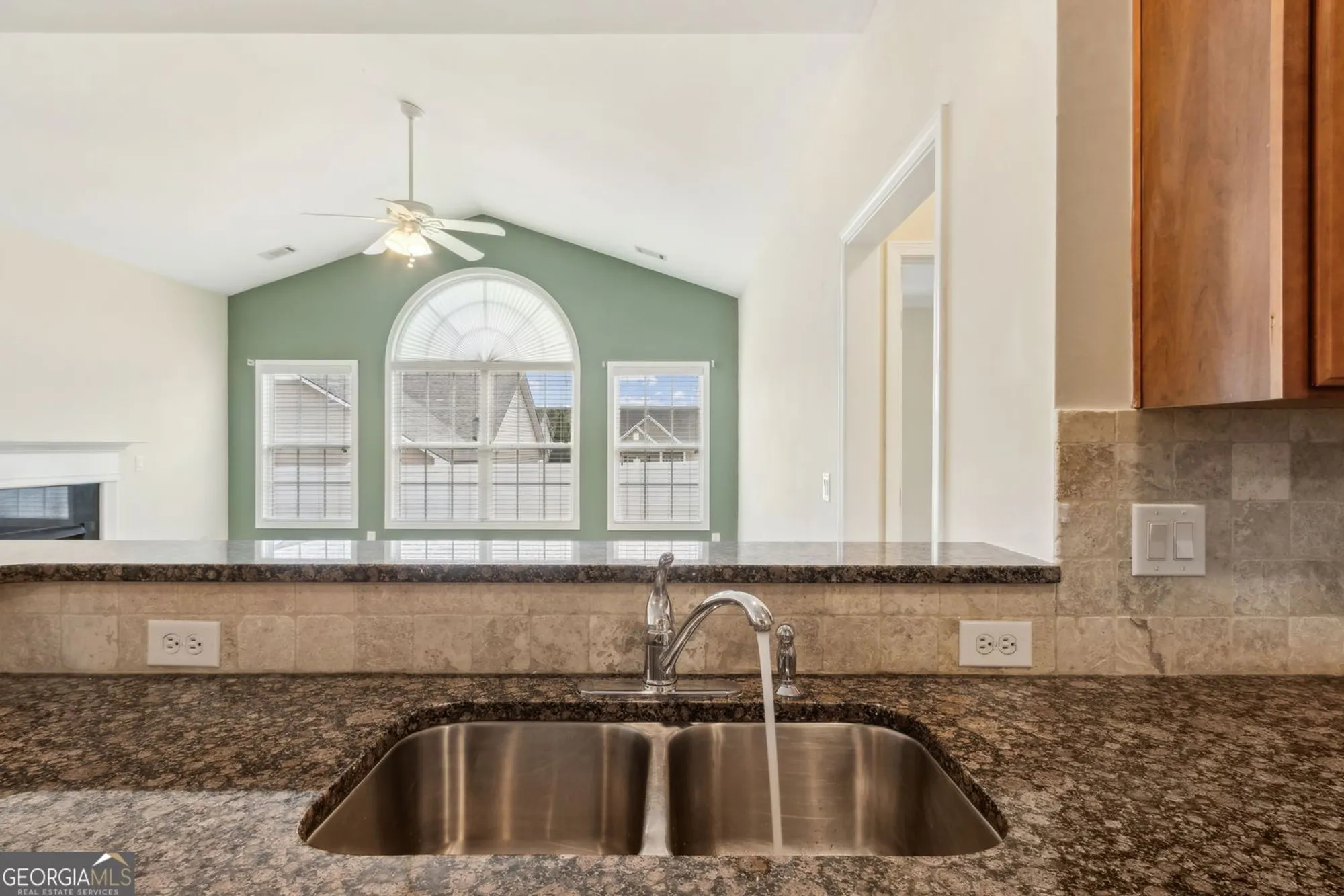 Property Slideshow image 30 of 52 | 816 ideal pl, Winder, GA, 30680