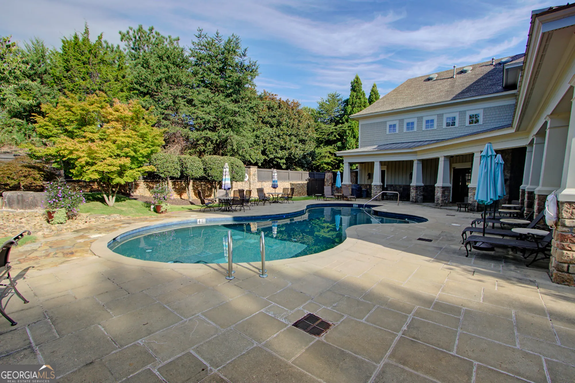 Property Slideshow image 38 of 42 | 2699 middlecreek way, Cumming, GA, 30041