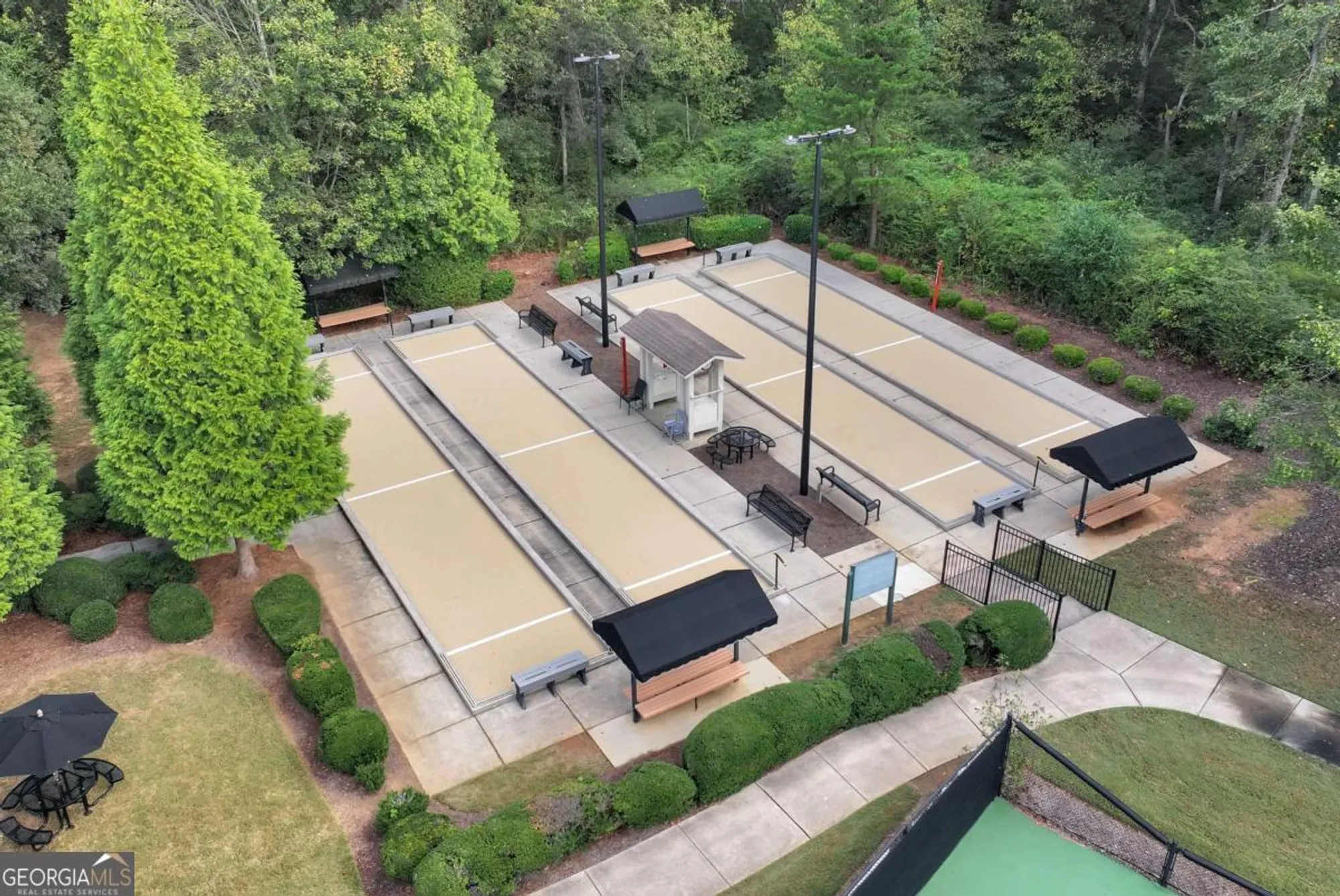 Property Slideshow image 10 of 66 | 6220 ivy stone way, Hoschton, GA, 30548