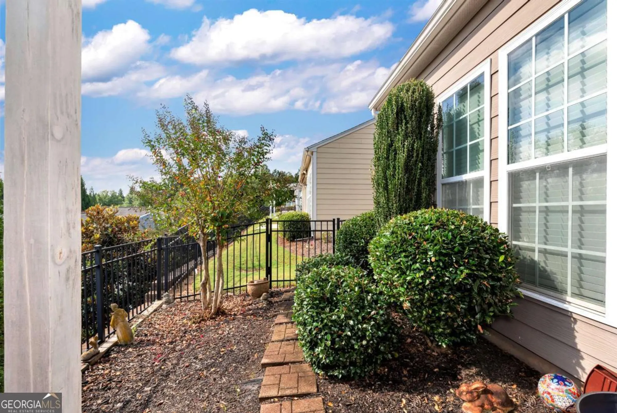 Property Slideshow image 45 of 66 | 6220 ivy stone way, Hoschton, GA, 30548