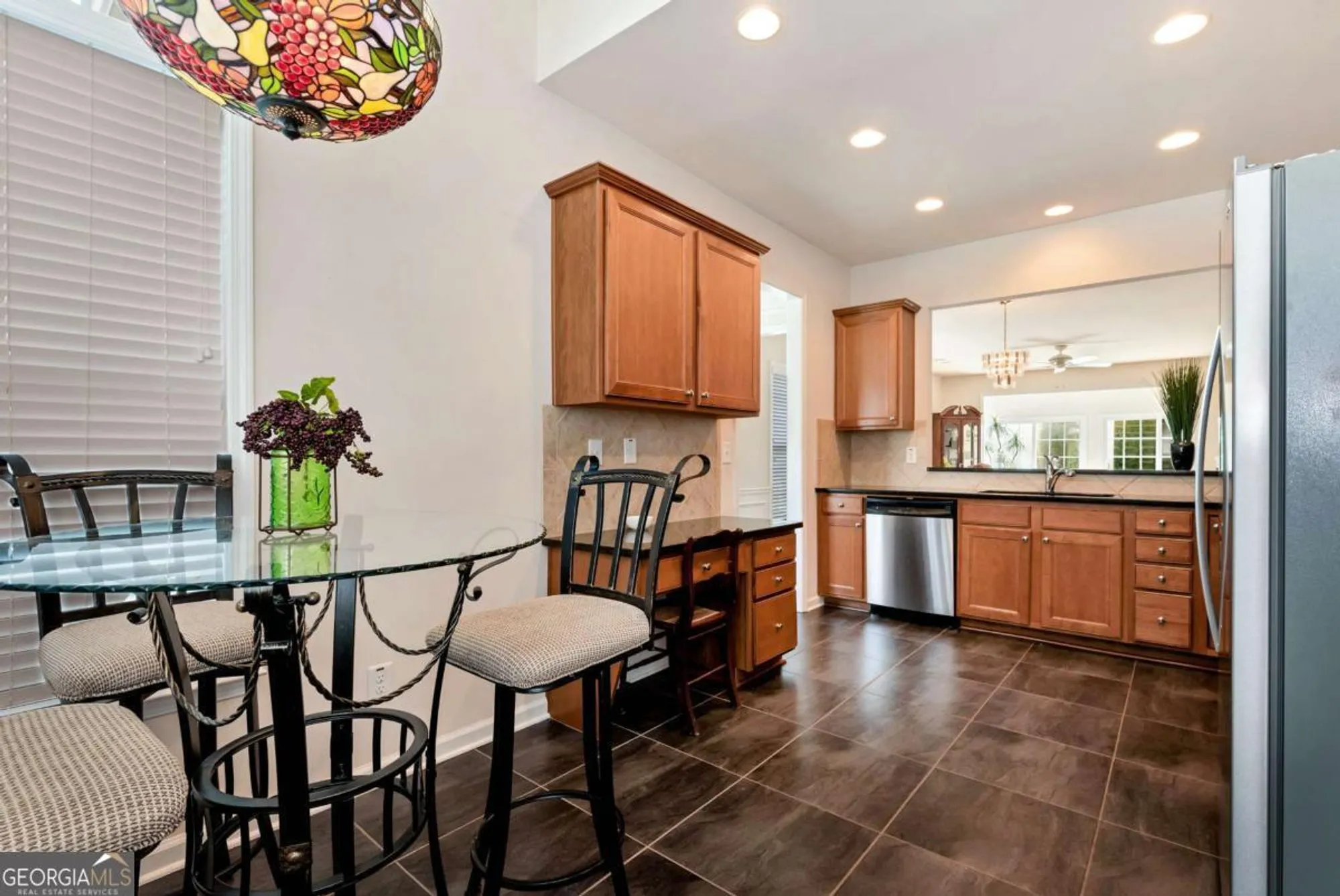 Property Slideshow image 30 of 66 | 6220 ivy stone way, Hoschton, GA, 30548