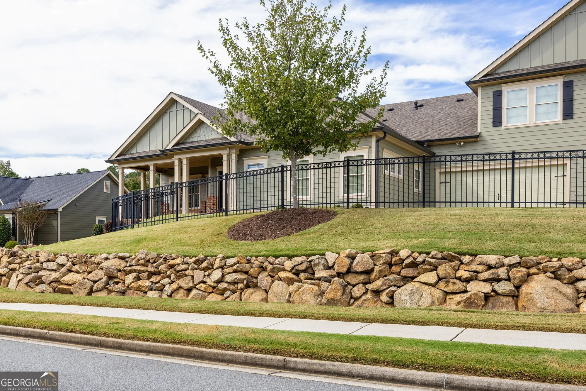 Property Slideshow image 41 of 48 | 57 cedarcrest village ln, Acworth, GA, 30101