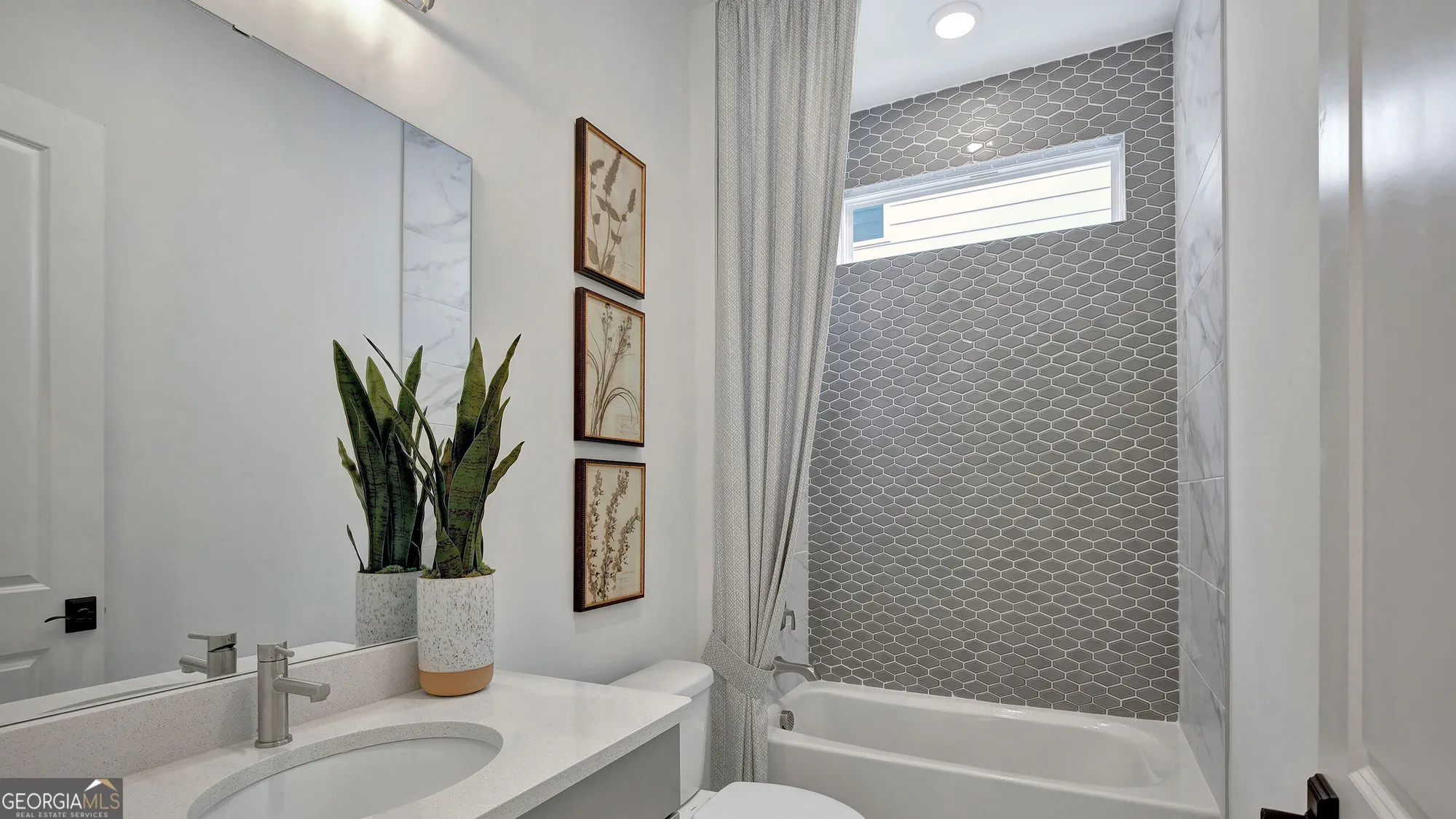 Property Slideshow image 41 of 59 | 55 milestone trce, Newnan, GA, 30263