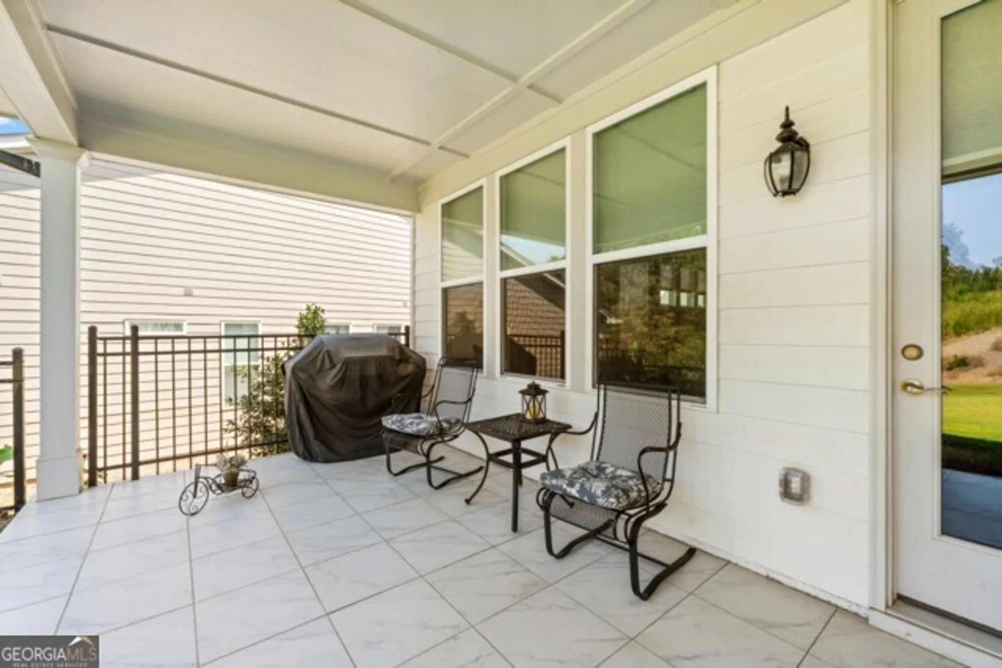 Property Slideshow image 33 of 82 | 215 silver ct # 2, Hoschton, GA, 30548