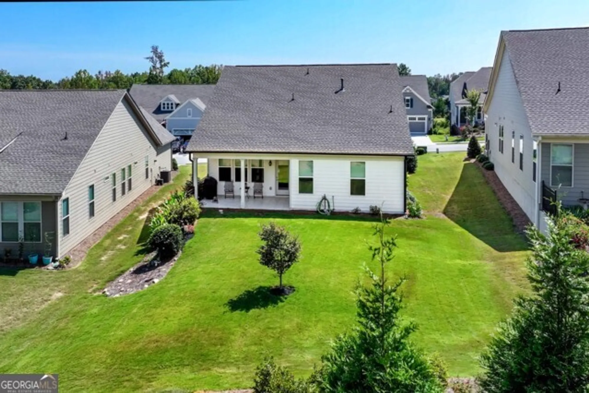 Property Slideshow image 41 of 82 | 215 silver ct # 2, Hoschton, GA, 30548