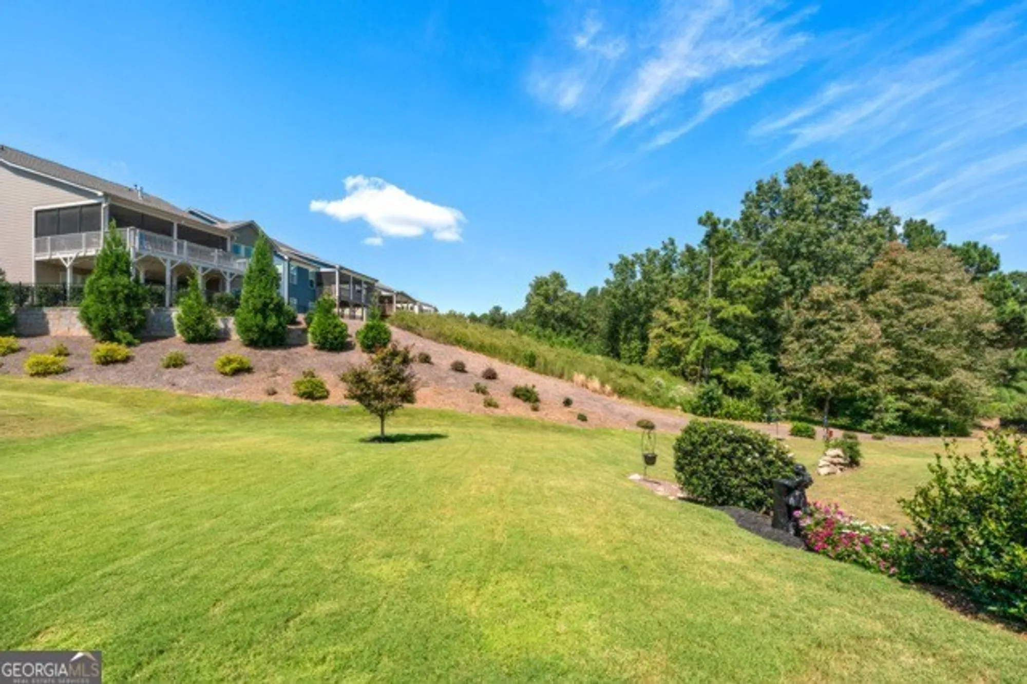 Property Slideshow image 37 of 82 | 215 silver ct # 2, Hoschton, GA, 30548