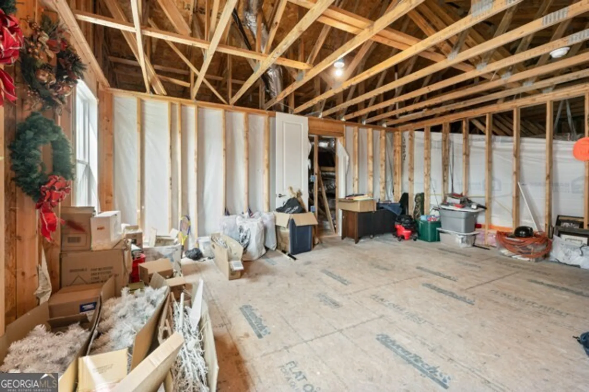 Property Slideshow image 31 of 82 | 215 silver ct # 2, Hoschton, GA, 30548