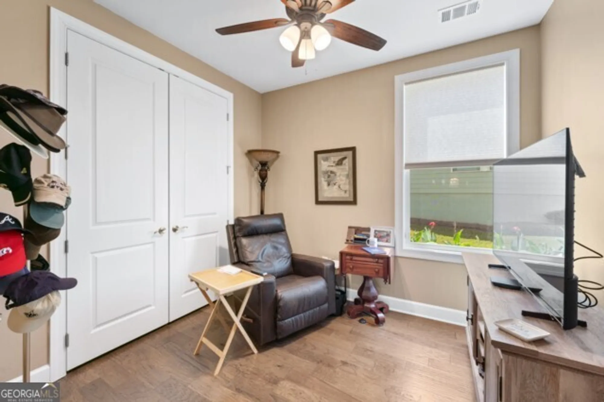 Property Slideshow image 27 of 82 | 215 silver ct # 2, Hoschton, GA, 30548