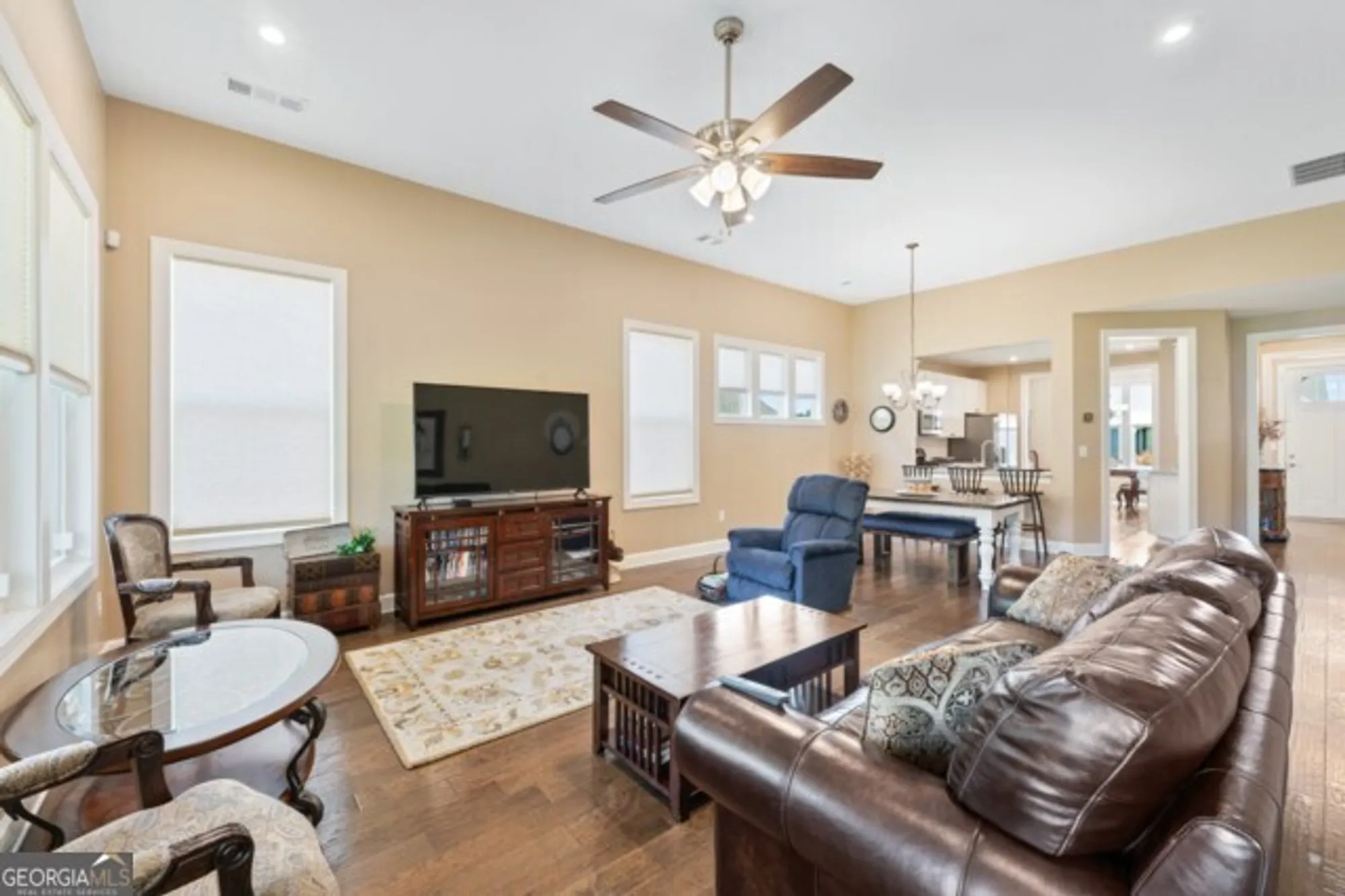 Property Slideshow image 17 of 82 | 215 silver ct # 2, Hoschton, GA, 30548