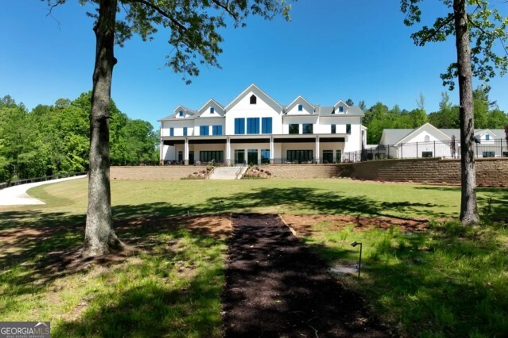 Property Slideshow image 65 of 82 | 215 silver ct # 2, Hoschton, GA, 30548