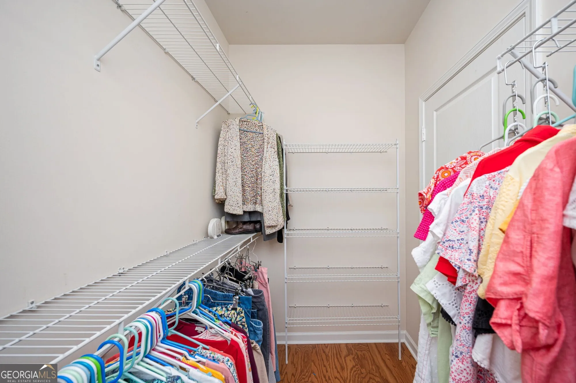 Property Slideshow image 18 of 53 | 6208 longleaf dr, Hoschton, GA, 30548