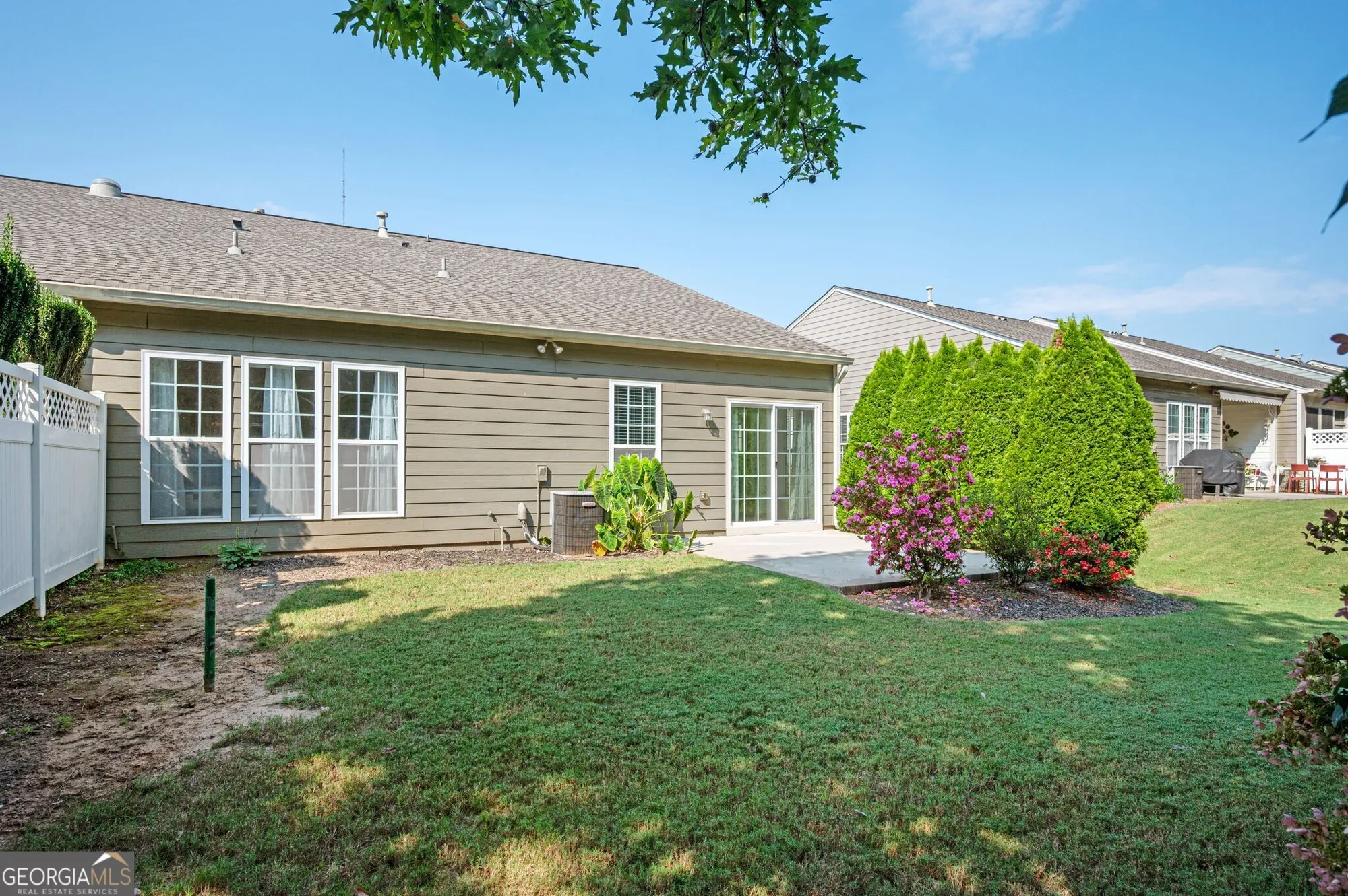 Property Slideshow image 35 of 53 | 6208 longleaf dr, Hoschton, GA, 30548