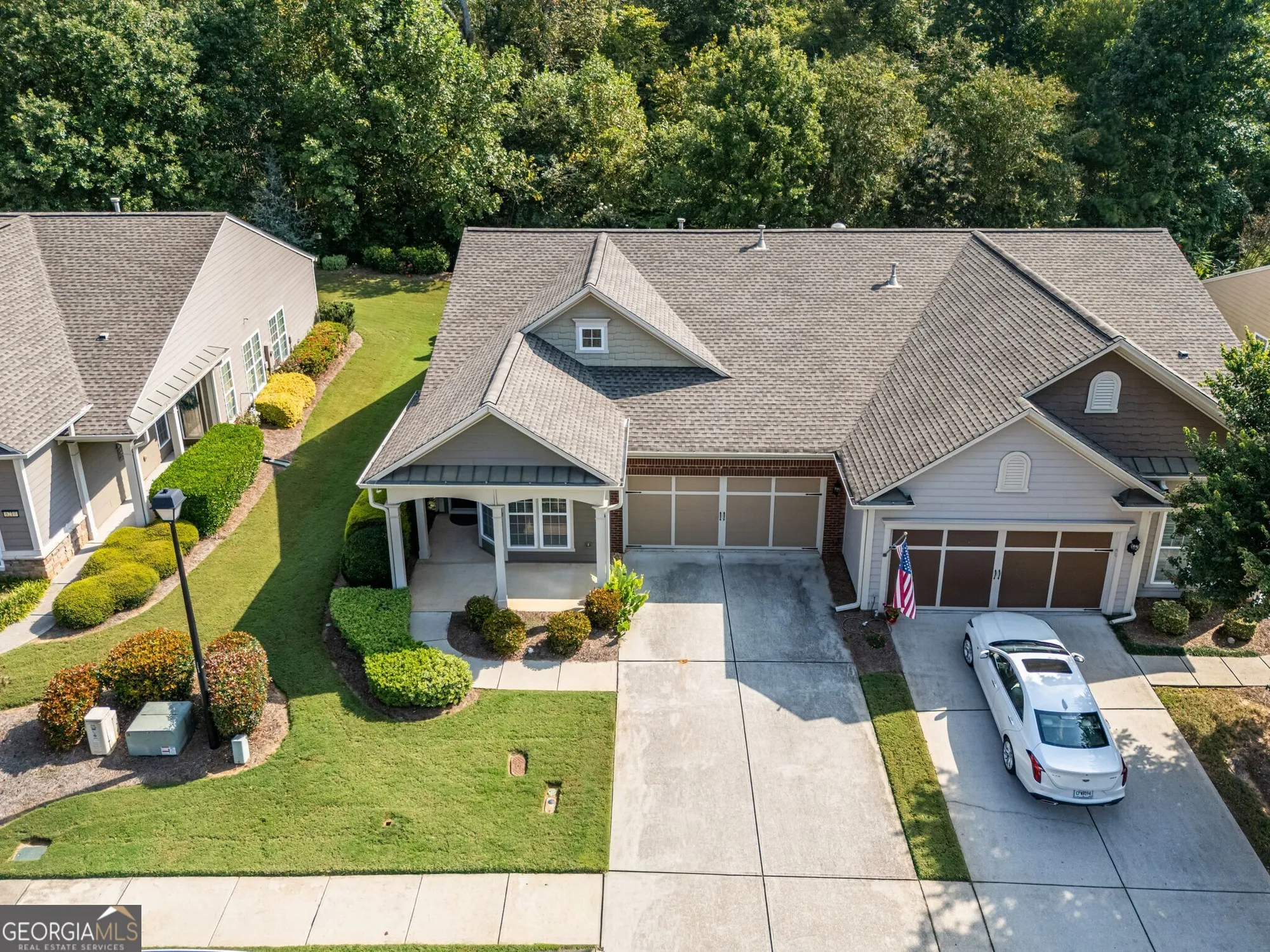 Property Slideshow image 6 of 53 | 6208 longleaf dr, Hoschton, GA, 30548