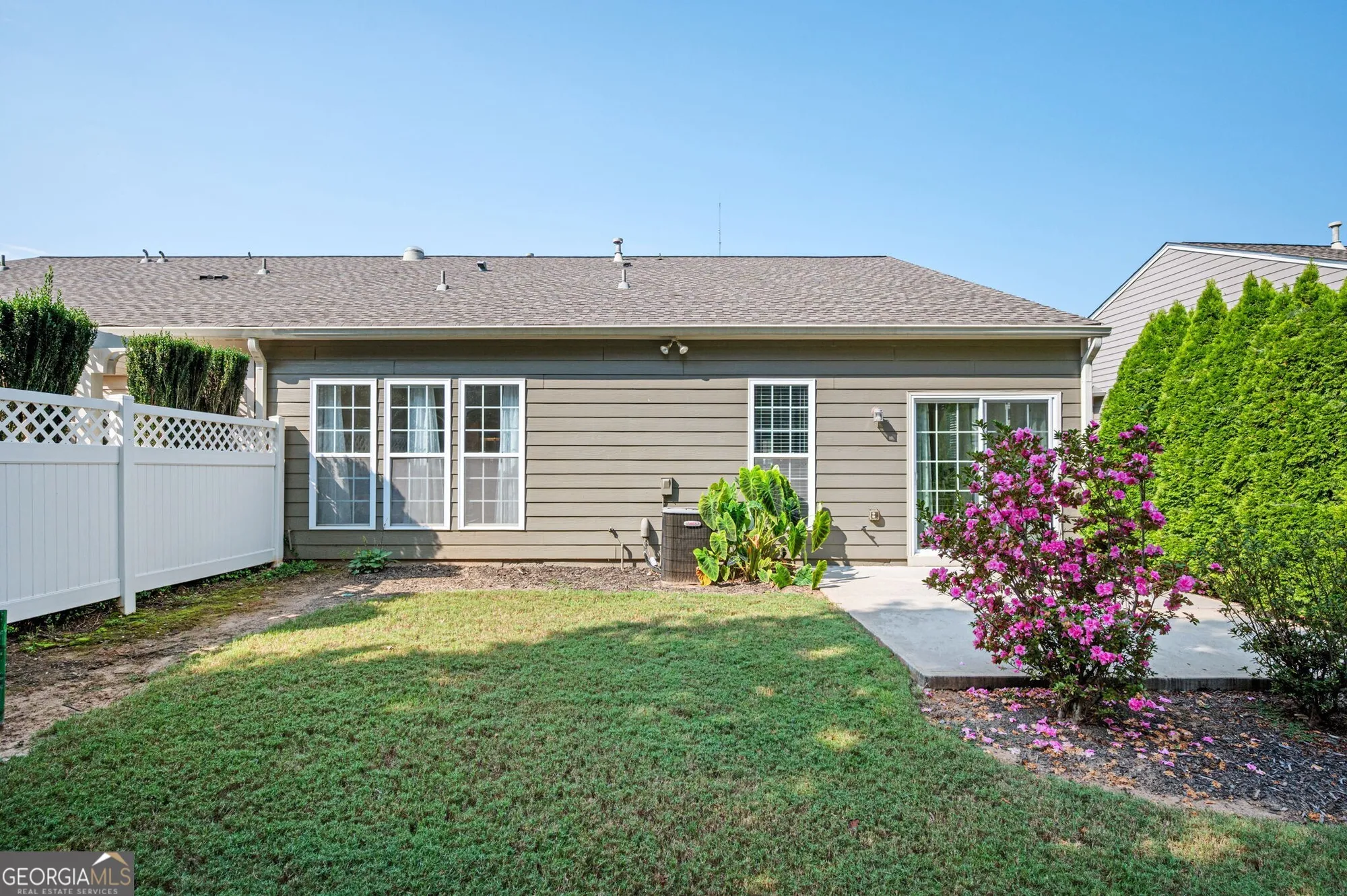 Property Slideshow image 34 of 53 | 6208 longleaf dr, Hoschton, GA, 30548