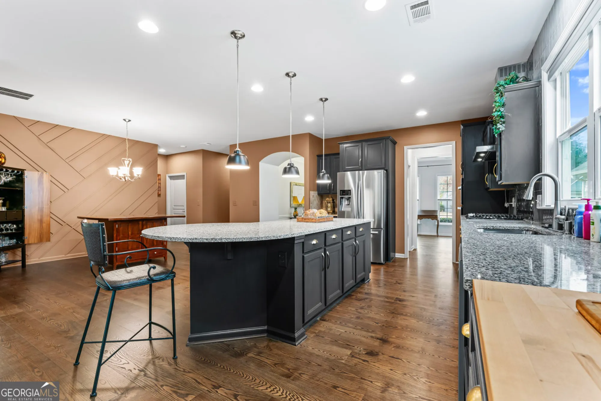 Property Slideshow image 2 of 30 | 135 crape myrtle dr, Griffin, GA, 30223