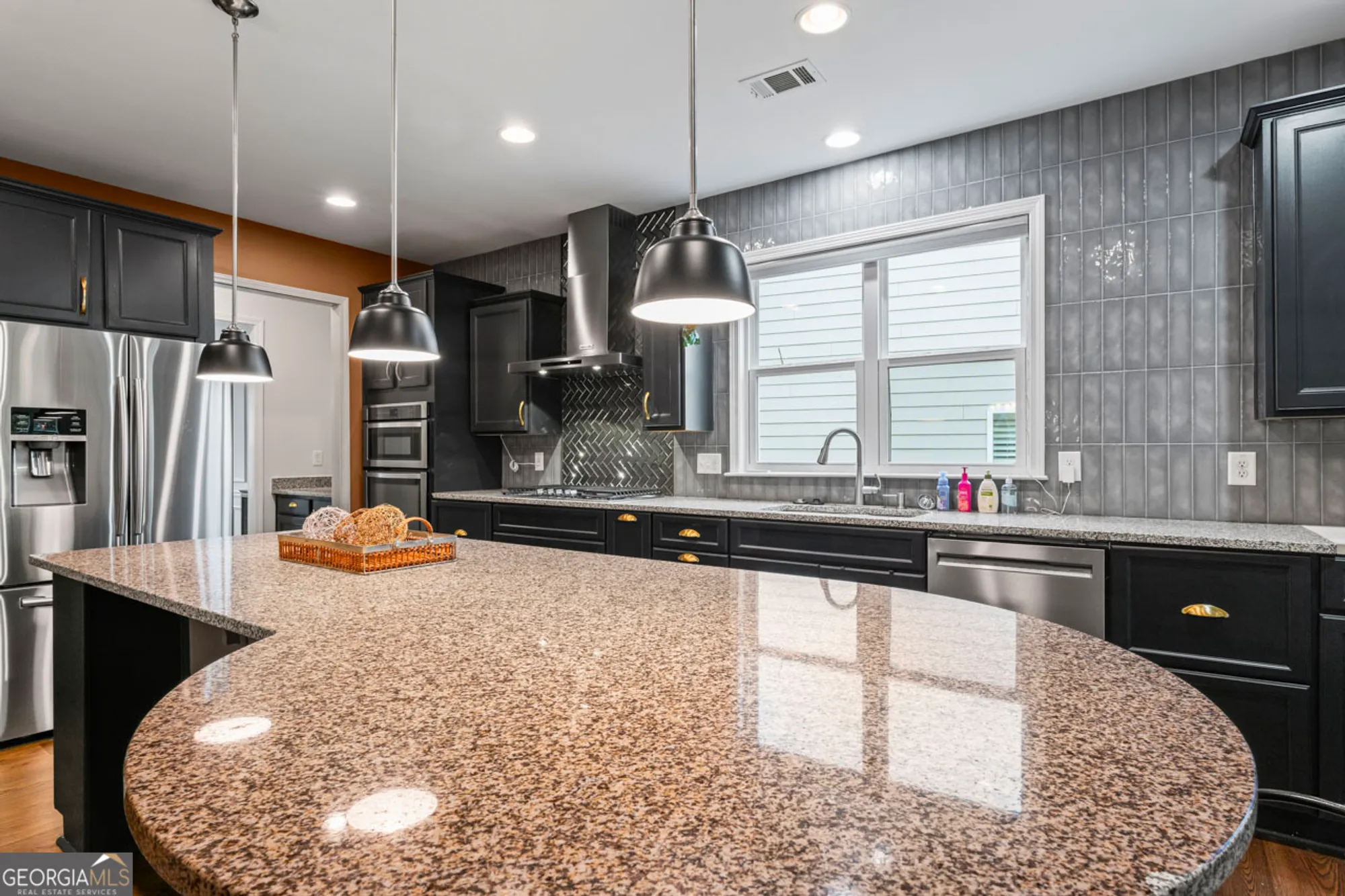 Property Slideshow image 12 of 30 | 135 crape myrtle dr, Griffin, GA, 30223