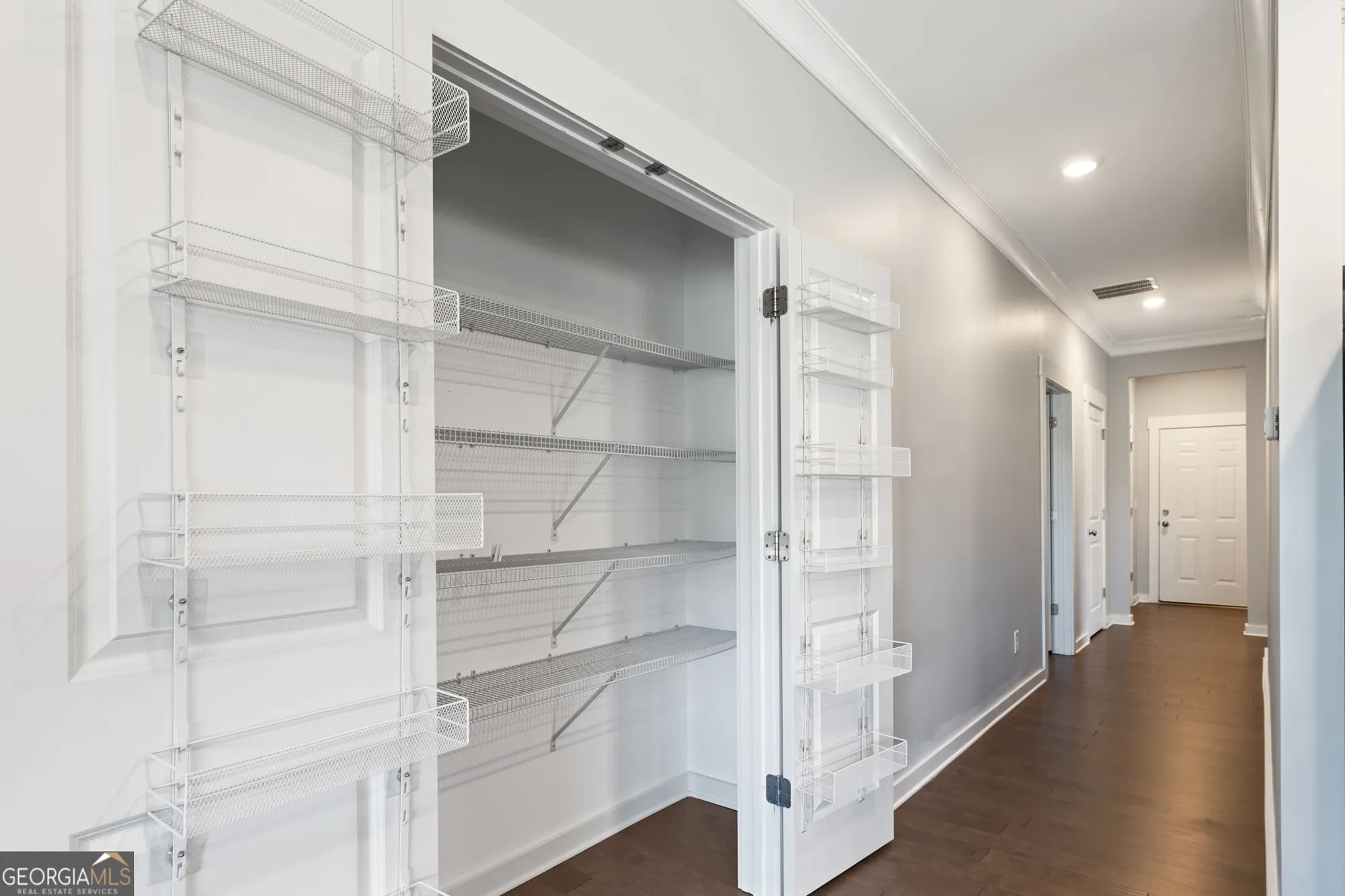 Property Slideshow image 14 of 26 | 2487 rathburn cir, Loganville, GA, 30052