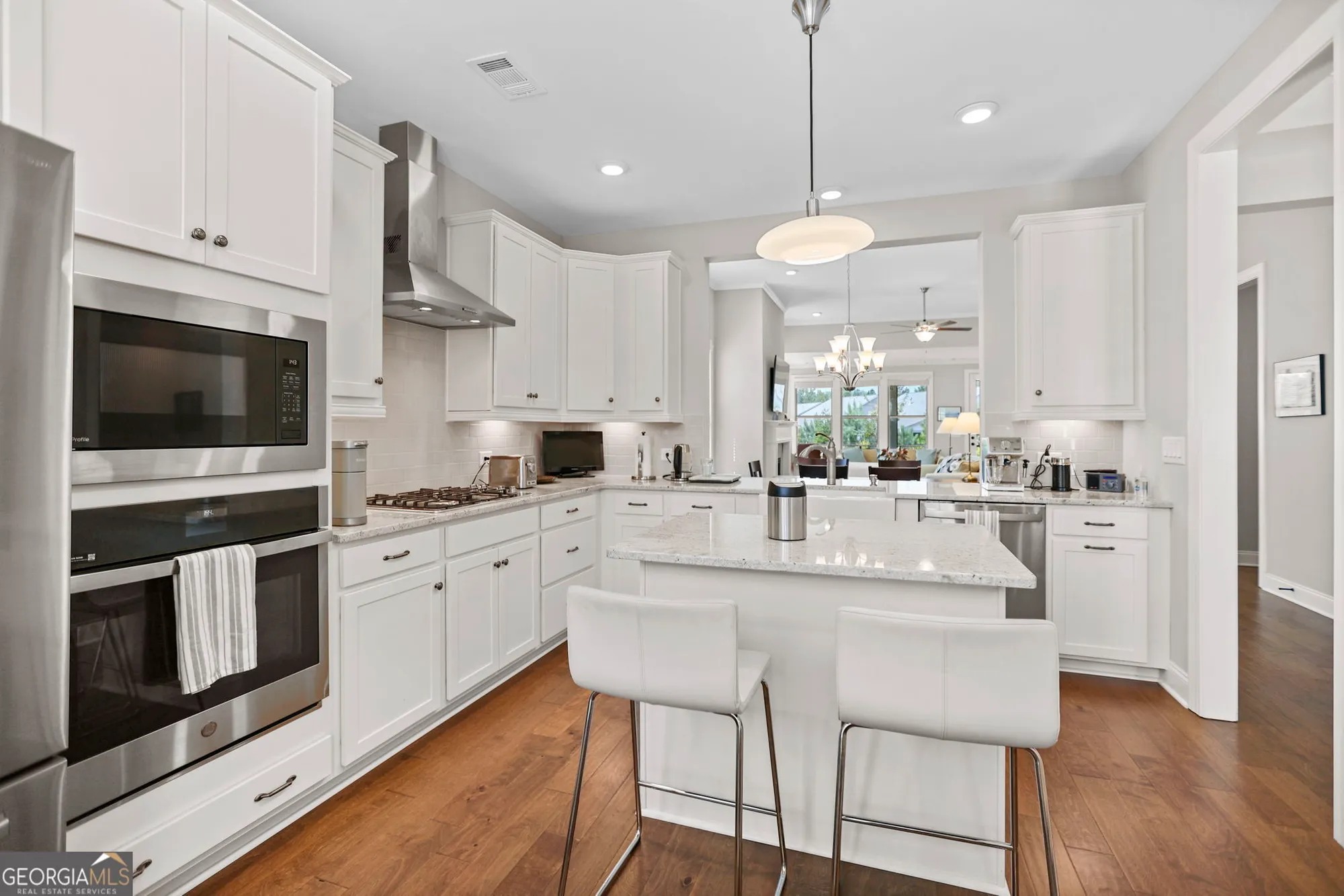 Property Slideshow image 11 of 58 | 413 silverbell ct, Peachtree City, GA, 30269