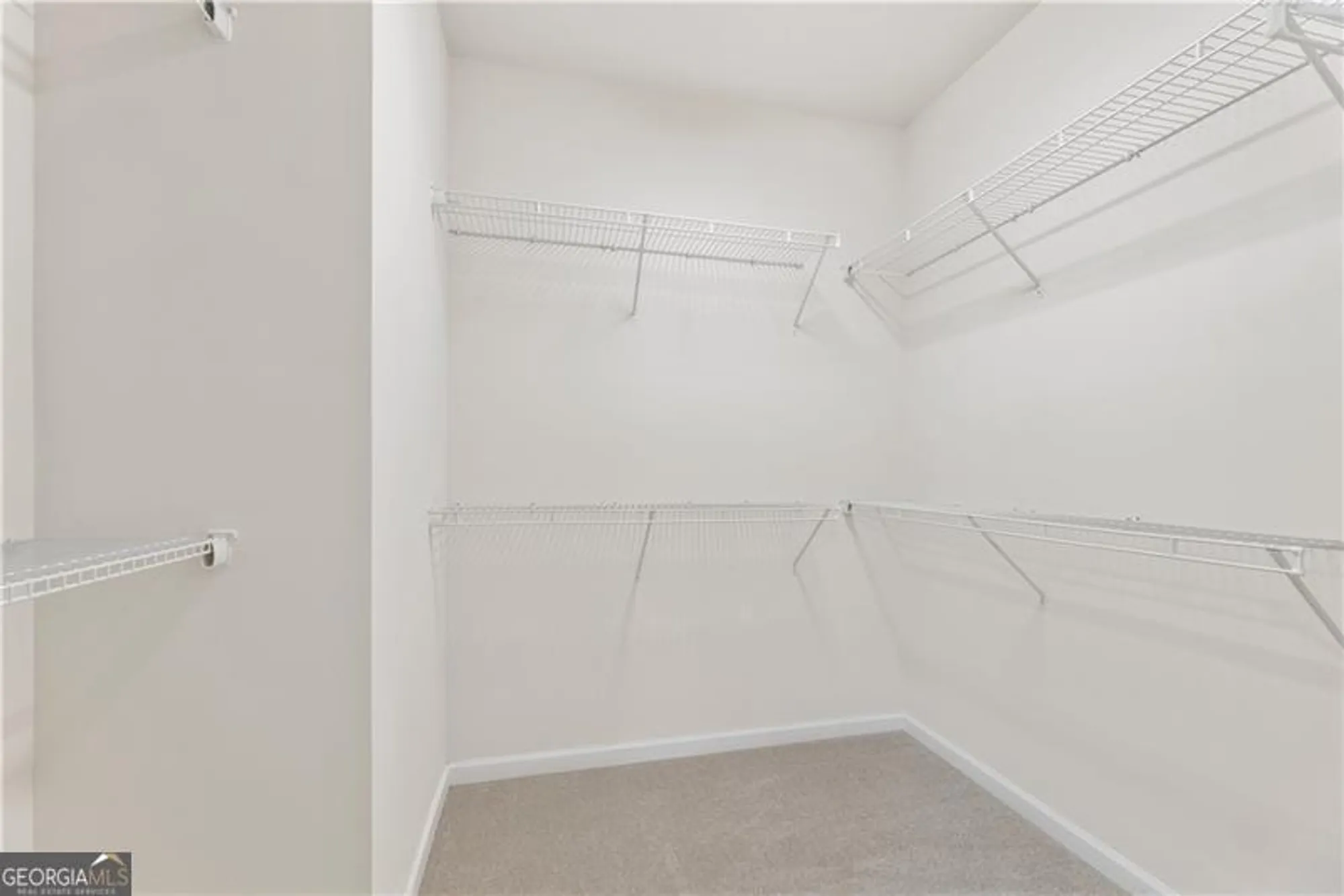Property Slideshow image 26 of 47 | 6241 greenstone cir, Hoschton, GA, 30548