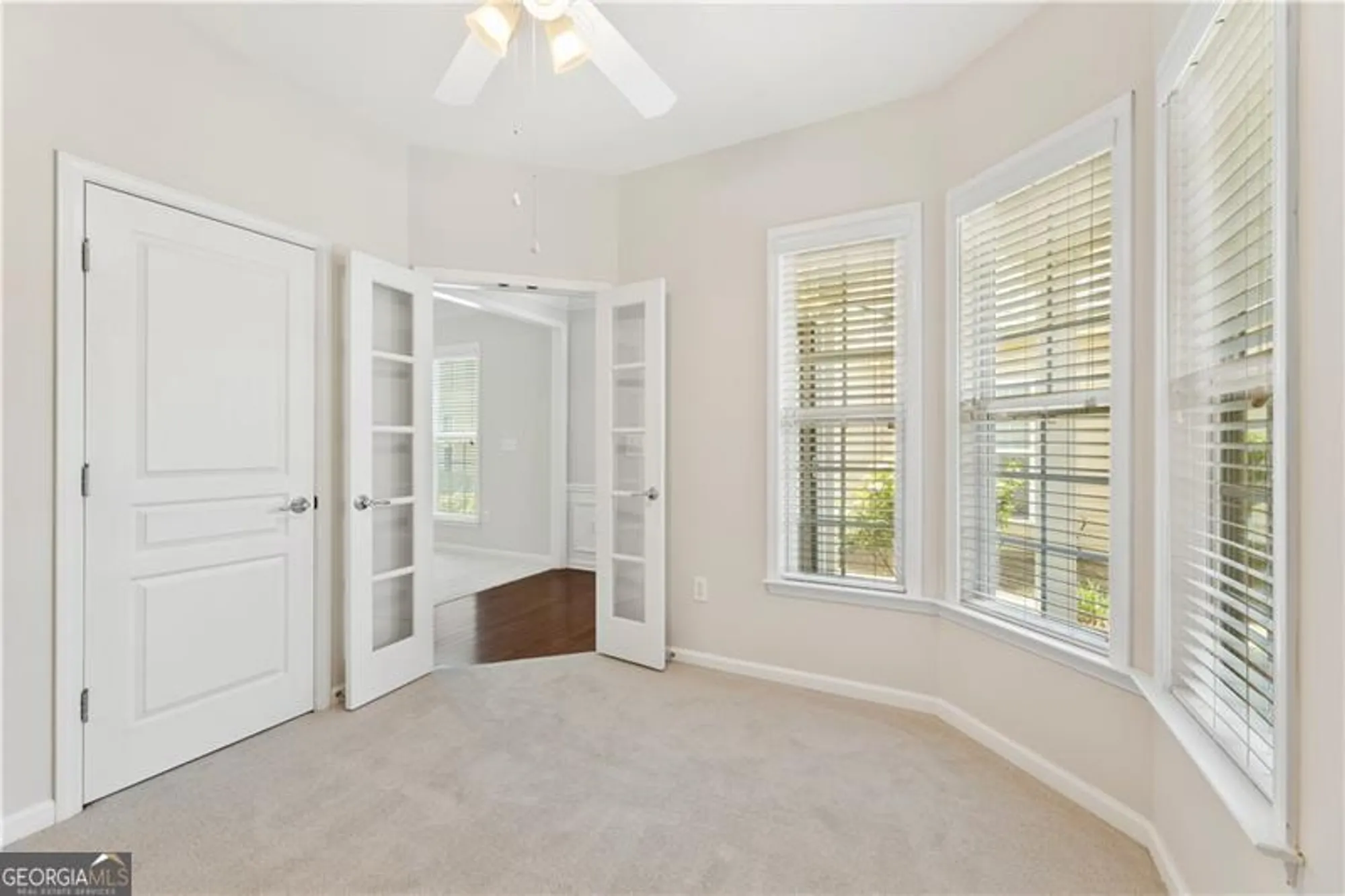 Property Slideshow image 7 of 47 | 6241 greenstone cir, Hoschton, GA, 30548
