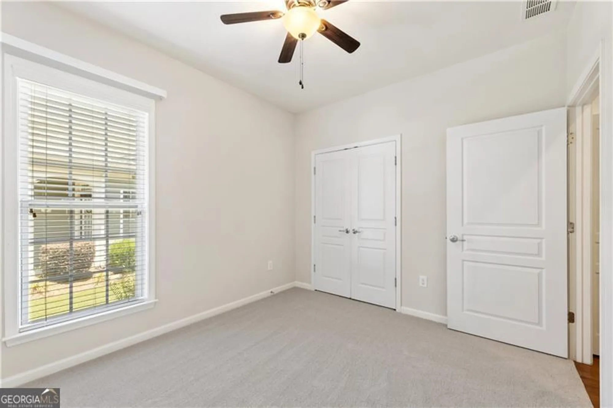 Property Slideshow image 24 of 47 | 6241 greenstone cir, Hoschton, GA, 30548