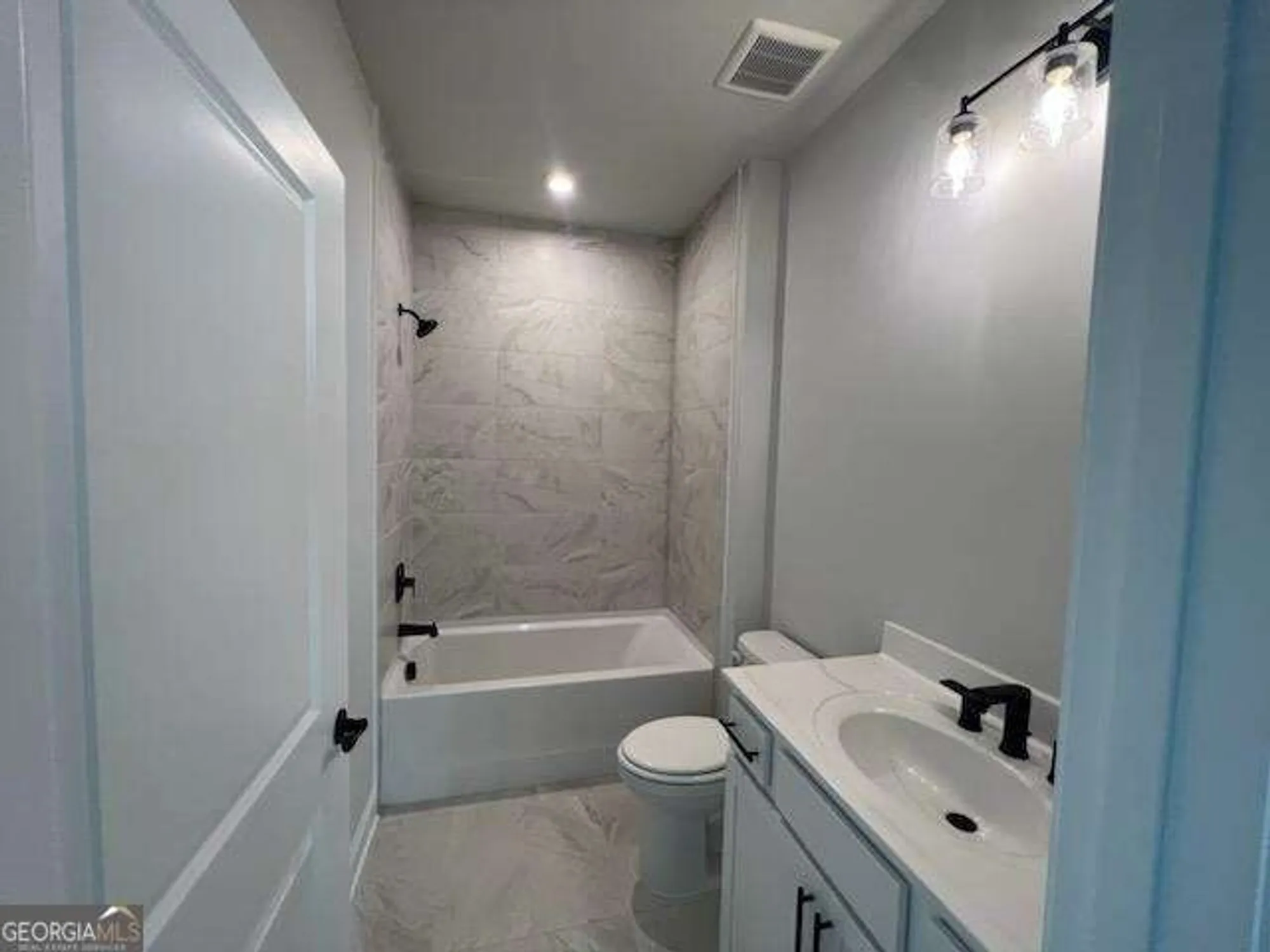 Property Slideshow image 8 of 23 | 1081 lake terrace bnd, Greensboro, GA, 30642