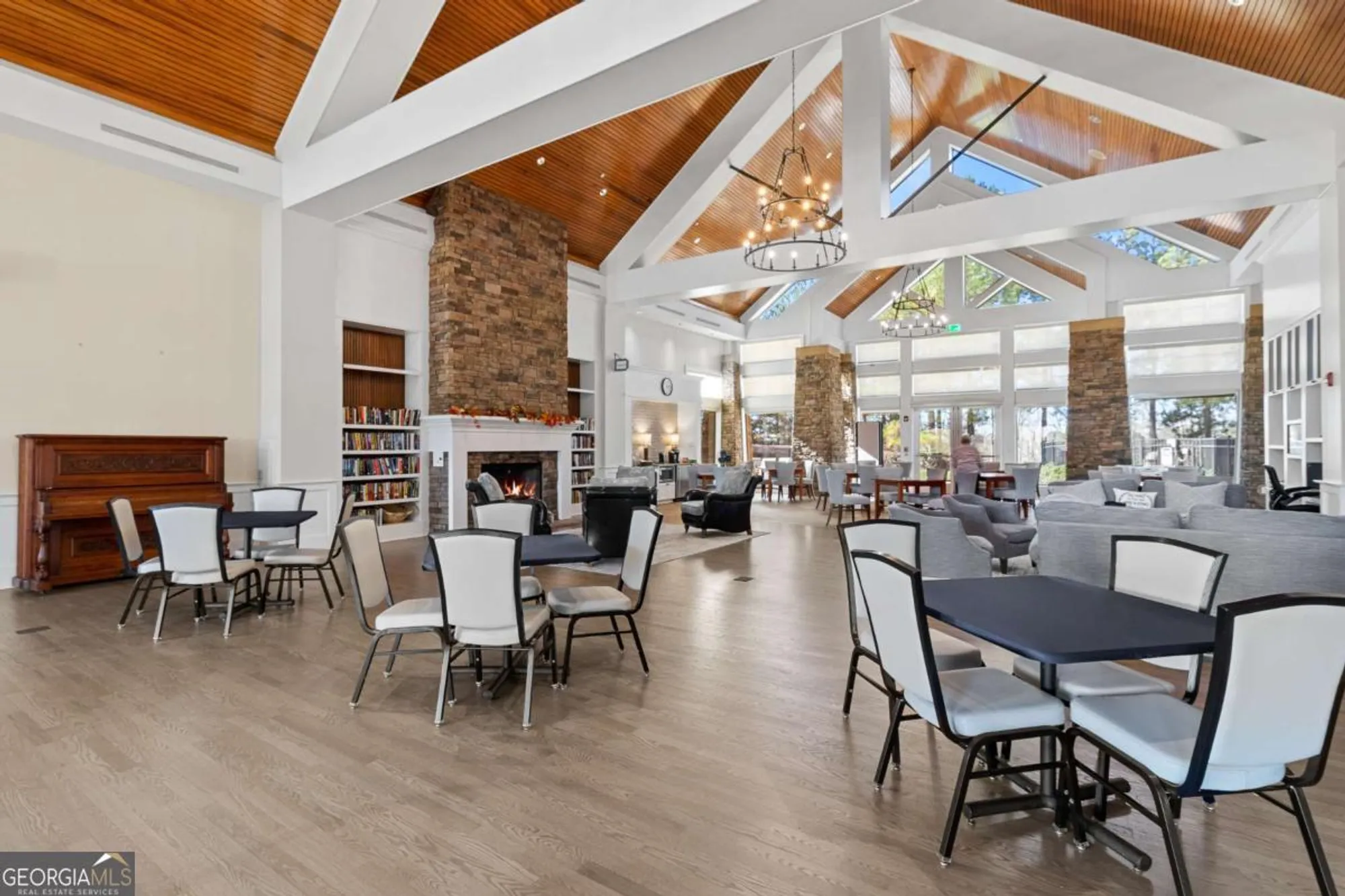 Property Slideshow image 13 of 23 | 1081 lake terrace bnd, Greensboro, GA, 30642