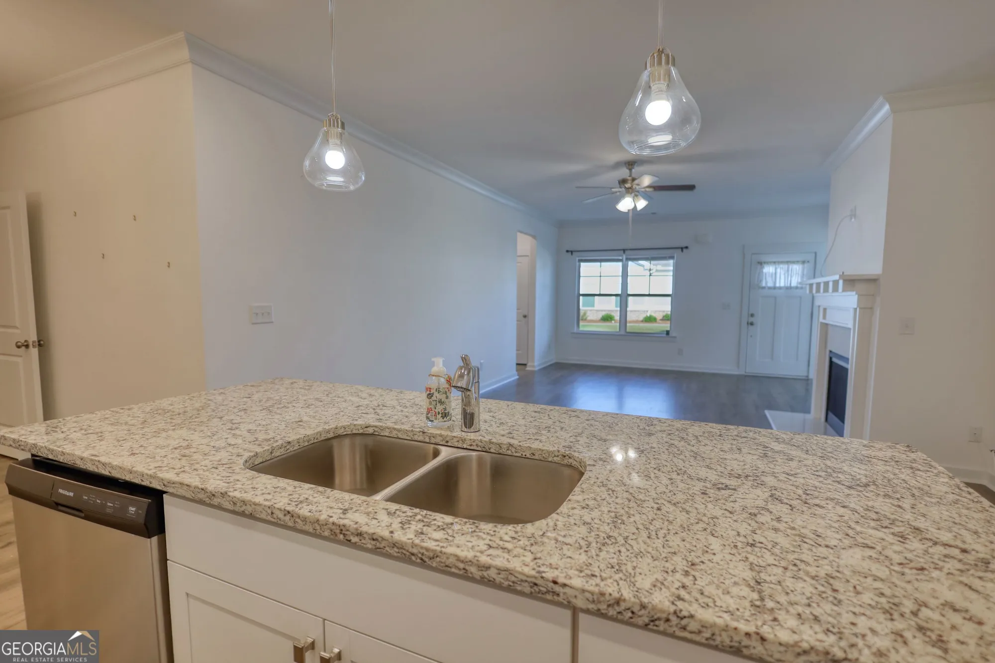 Property Slideshow image 18 of 49 | 2929 rambler dr, Loganville, GA, 30052