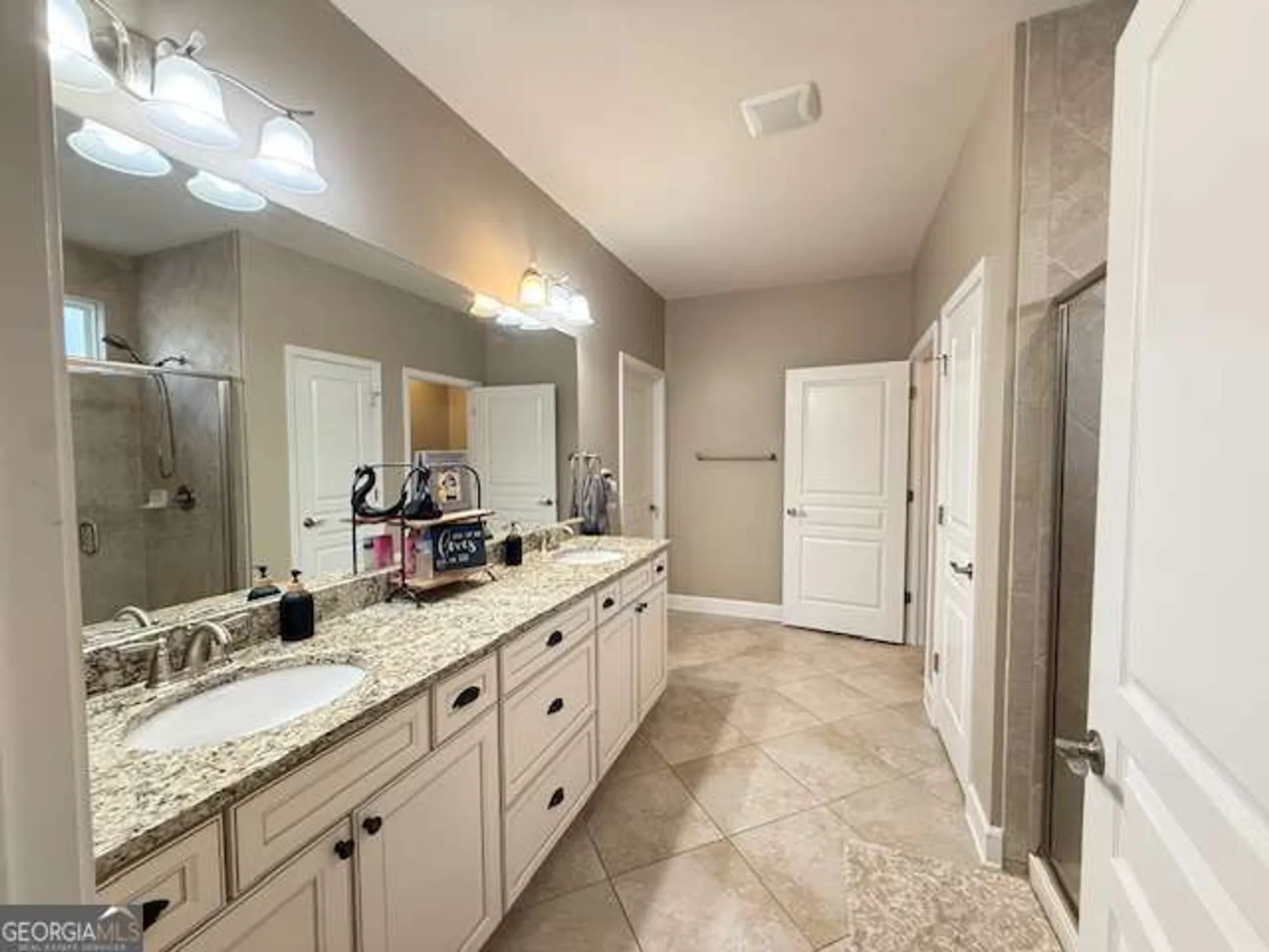 Property Slideshow image 13 of 31 | 128 crape myrtle dr na, Griffin, GA, 30223