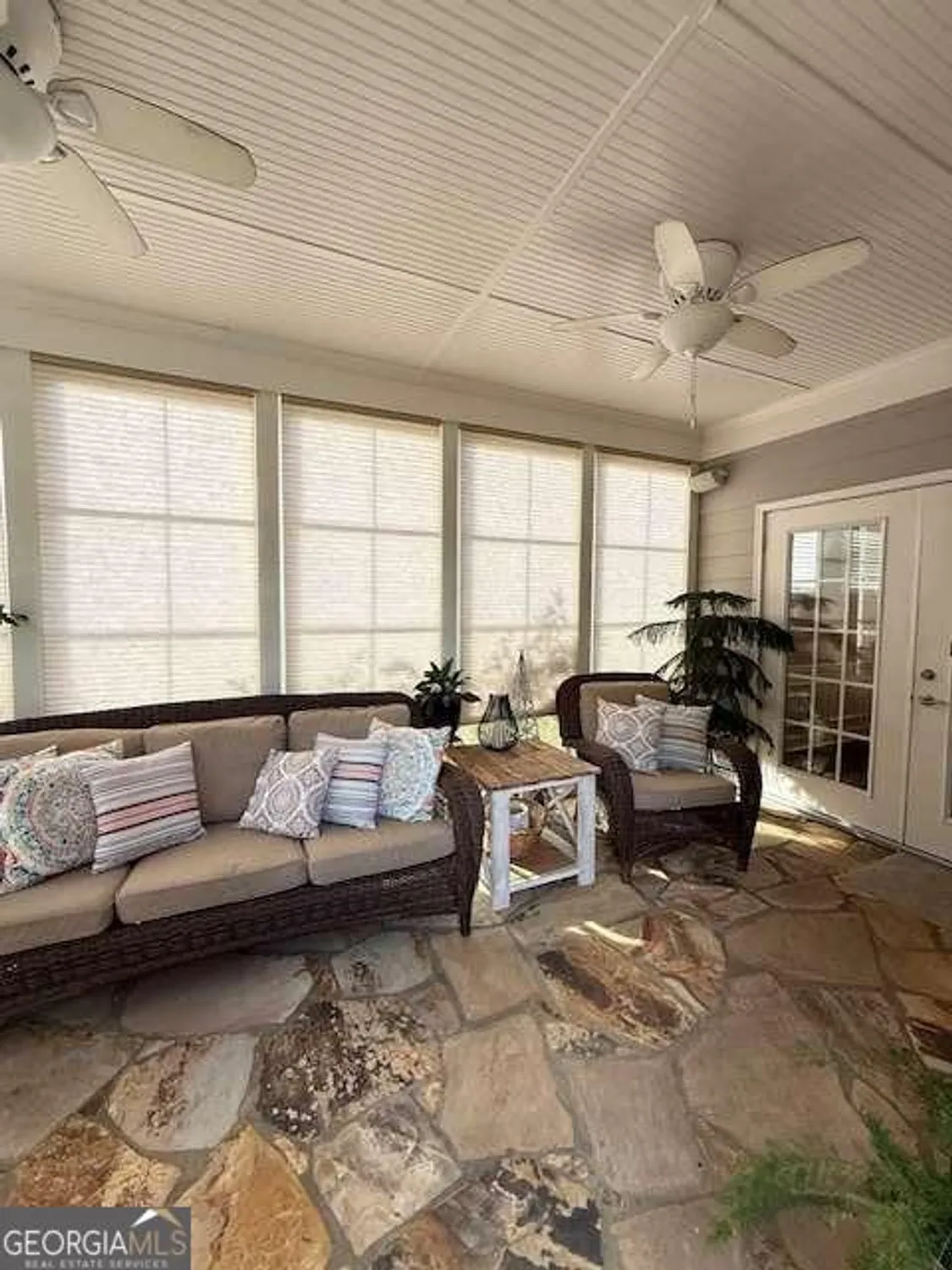 Property Slideshow image 28 of 31 | 128 crape myrtle dr na, Griffin, GA, 30223